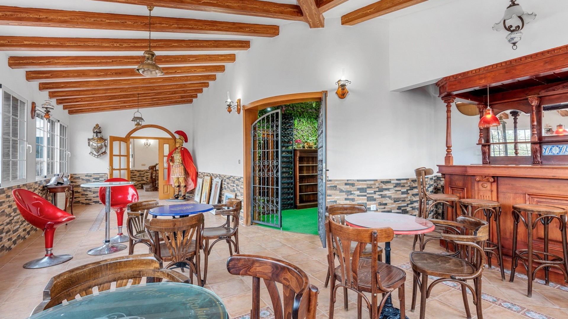 Återförsäljning - Fristående villa -
Torrevieja