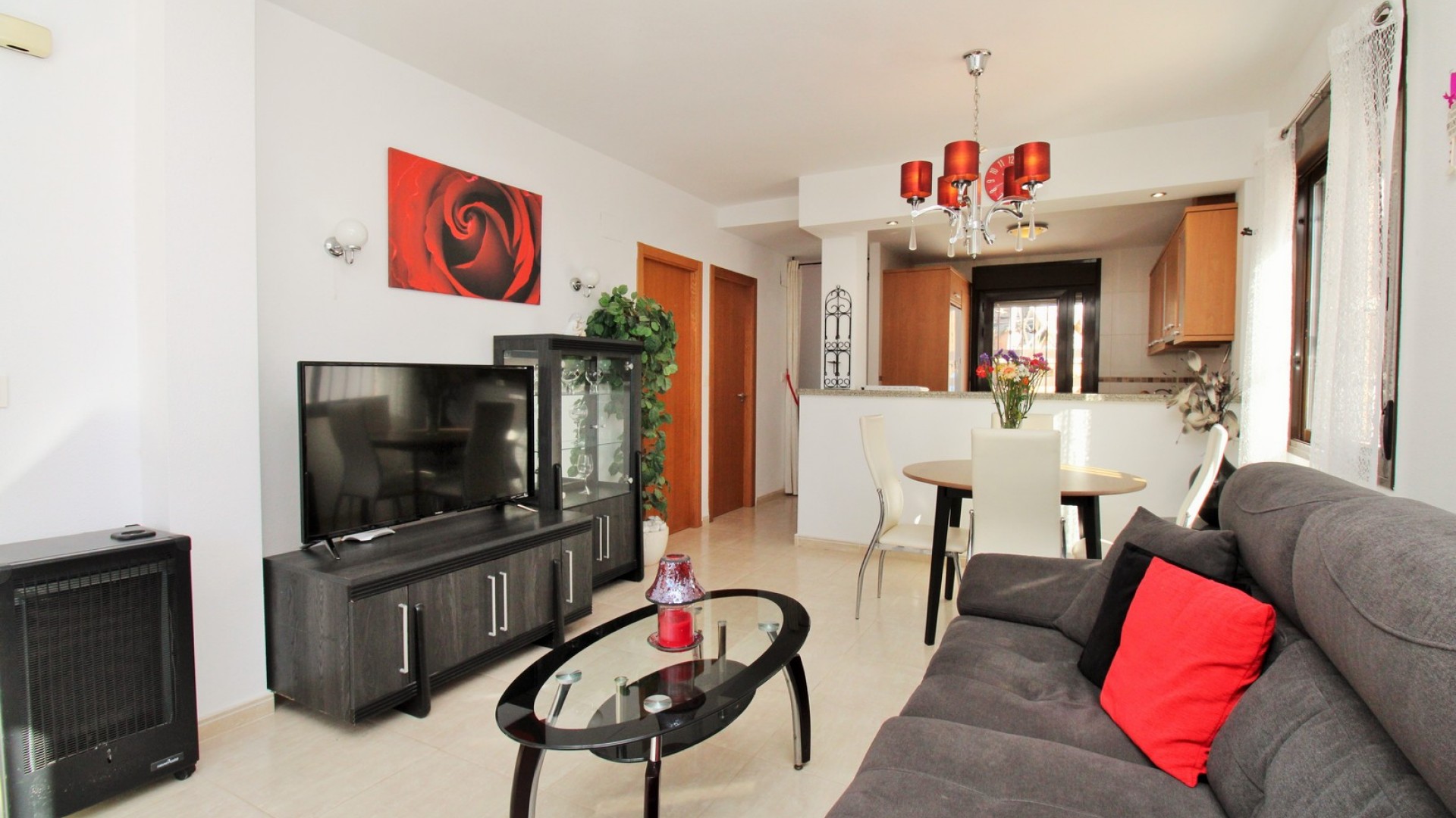 Återförsäljning - Fristående villa -
Villamartín - PAU 8