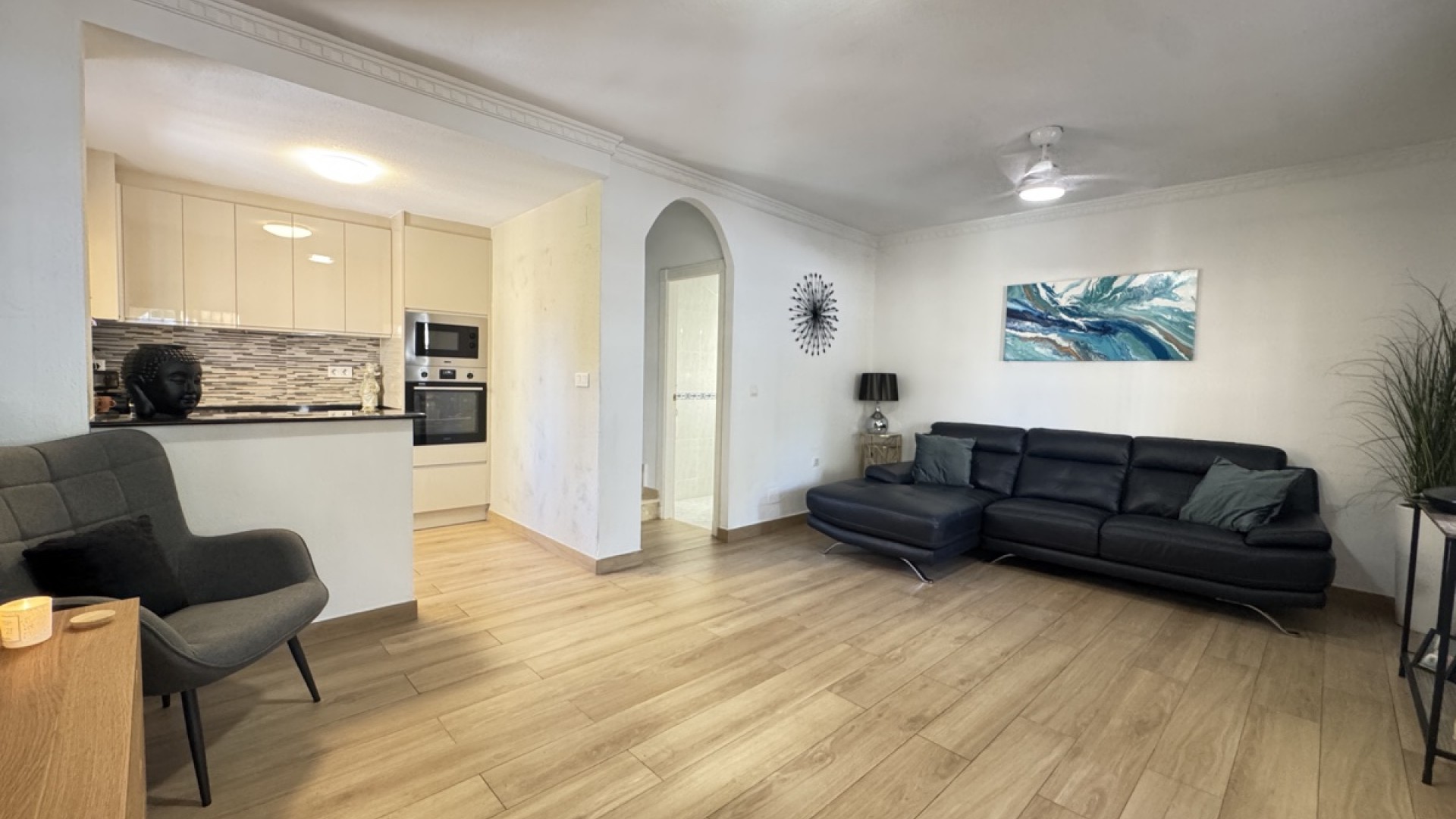 Återförsäljning - Fristående villa -
Villamartín