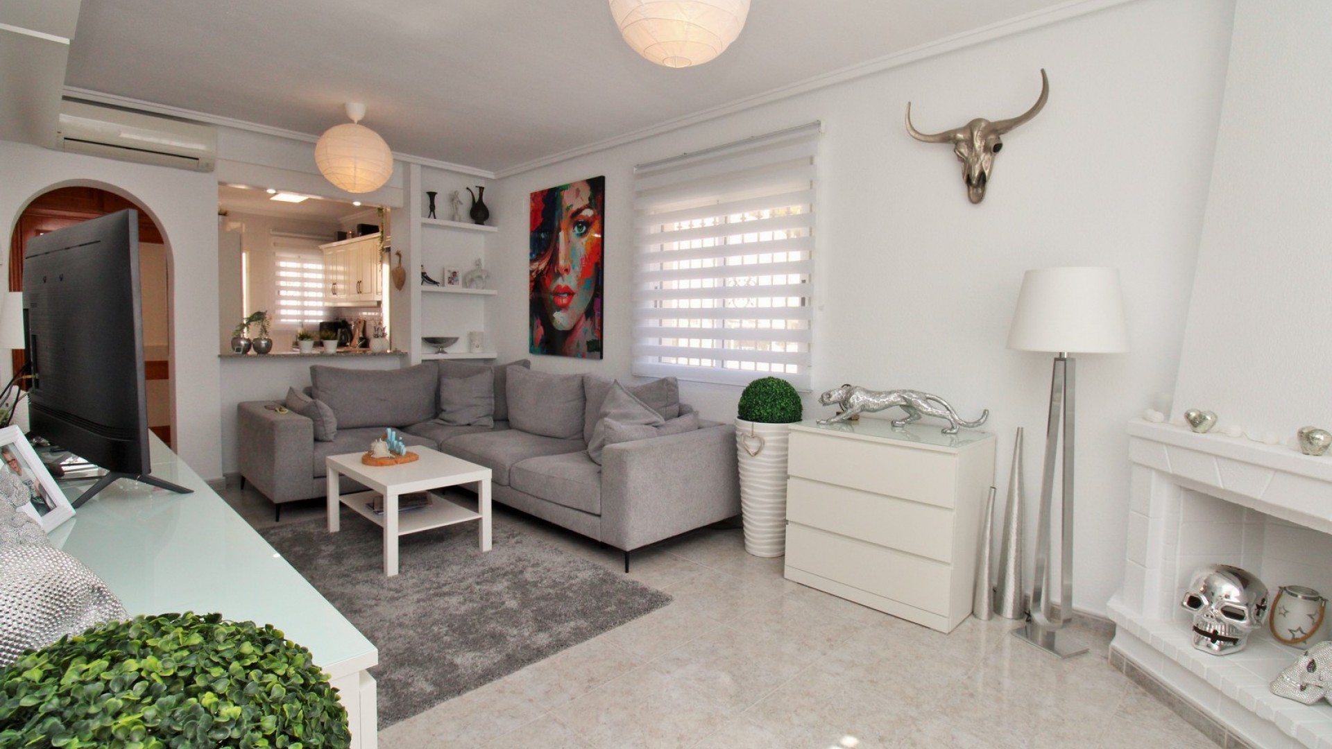 Återförsäljning - Fristående villa -
Villamartín