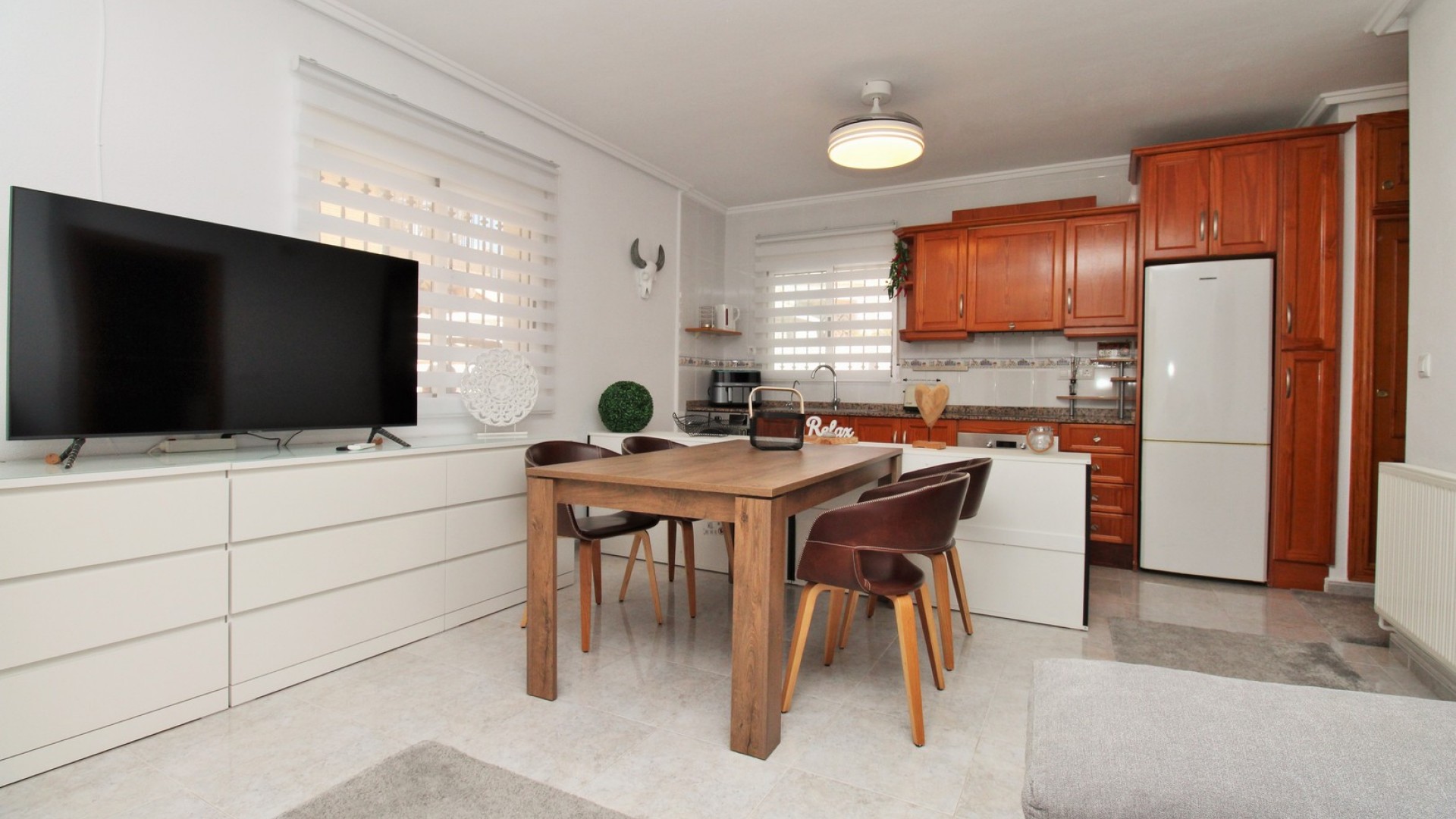 Återförsäljning - Fristående villa -
Villamartín