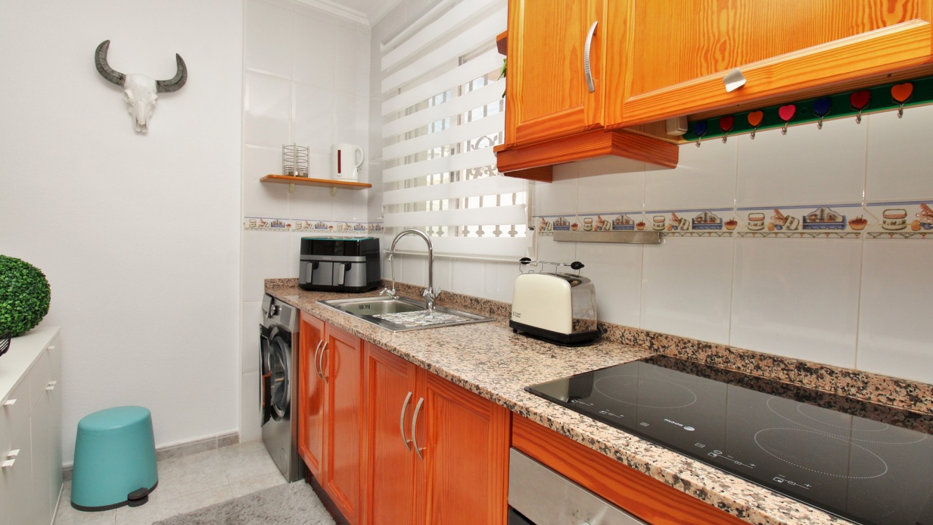 Återförsäljning - Fristående villa -
Villamartín