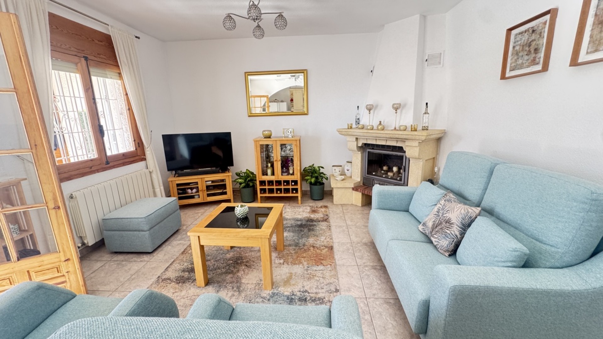 Återförsäljning - Fristående villa -
Villamartín