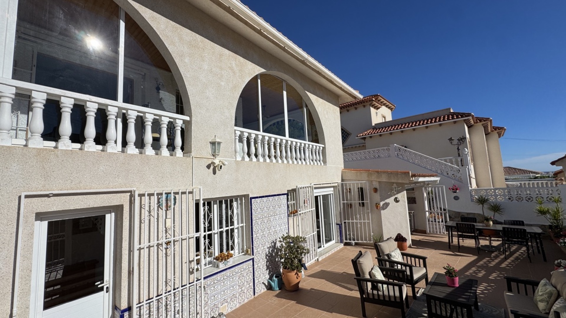 Återförsäljning - Fristående villa -
Villamartín