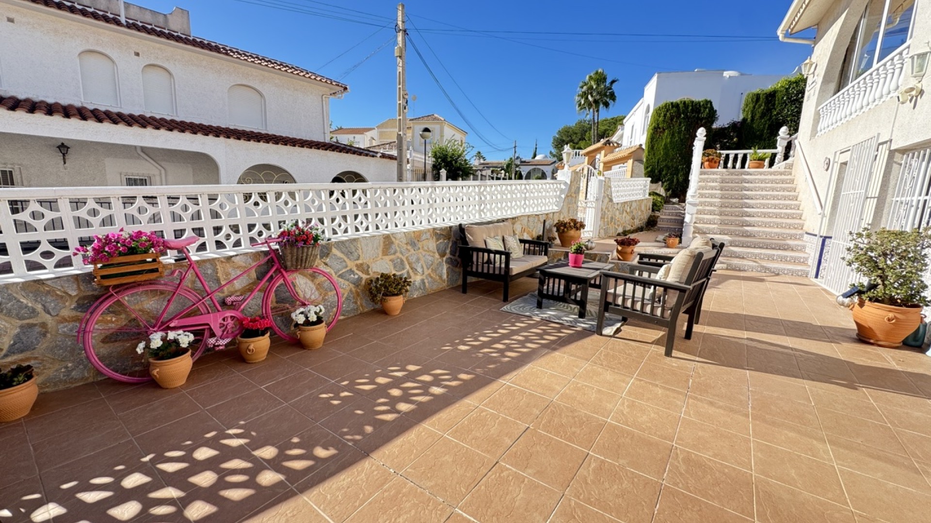 Återförsäljning - Fristående villa -
Villamartín