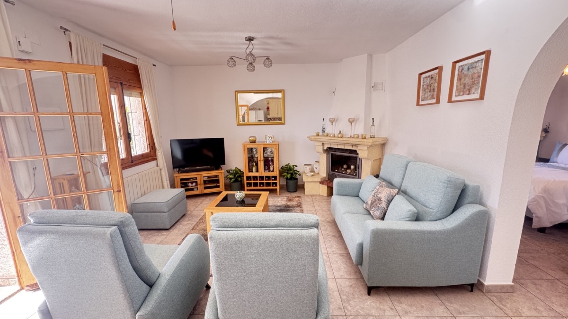 Återförsäljning - Fristående villa -
Villamartín