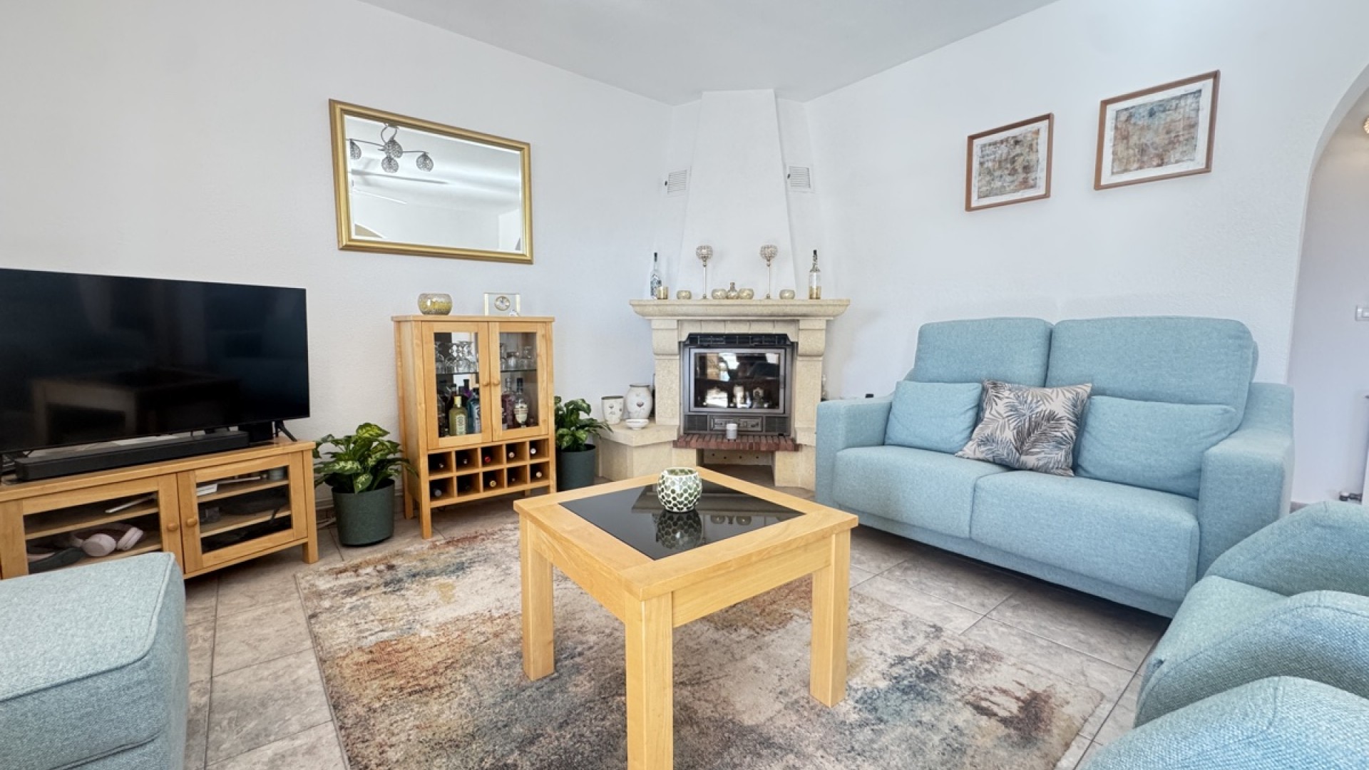 Återförsäljning - Fristående villa -
Villamartín