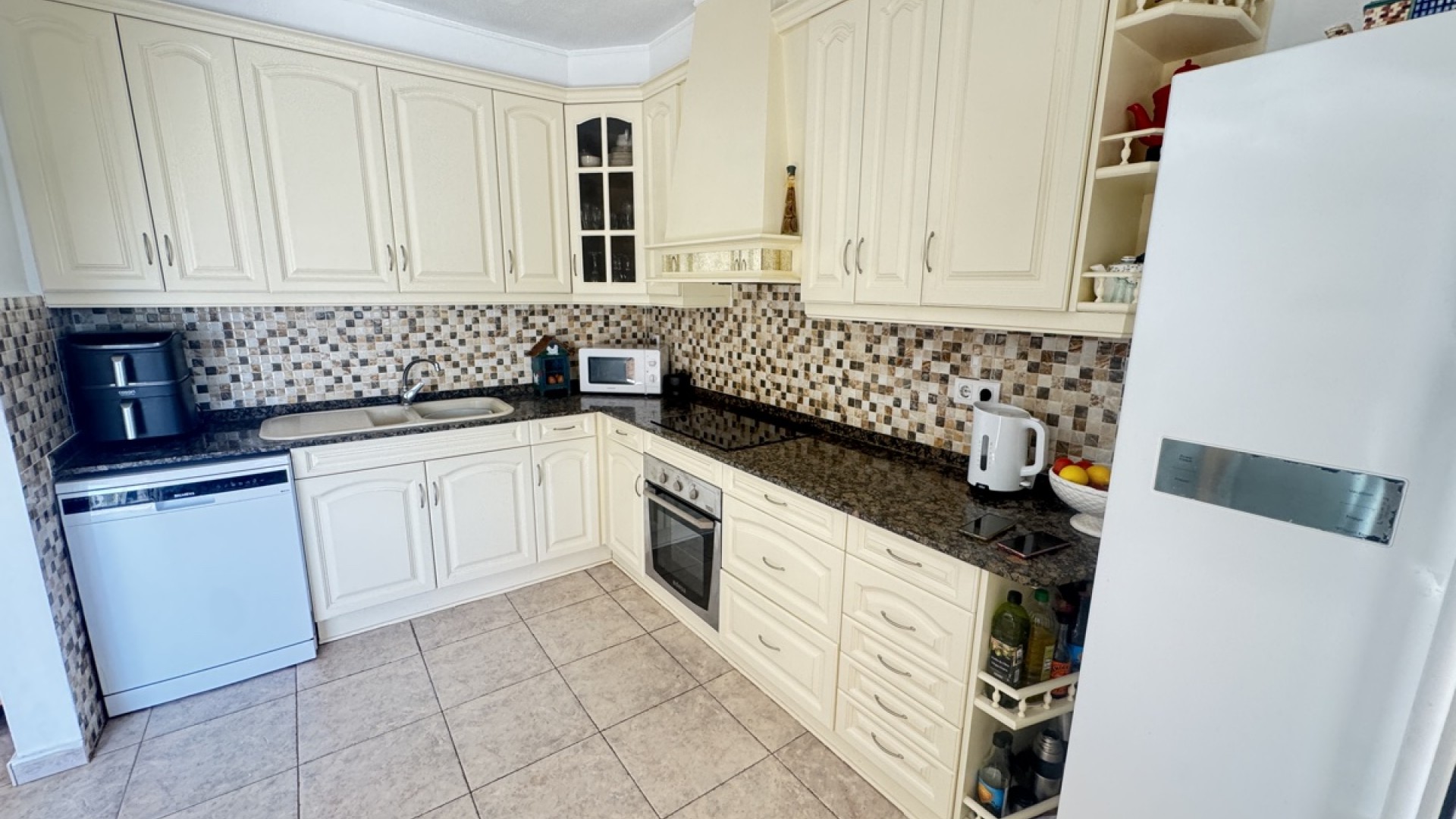 Återförsäljning - Fristående villa -
Villamartín