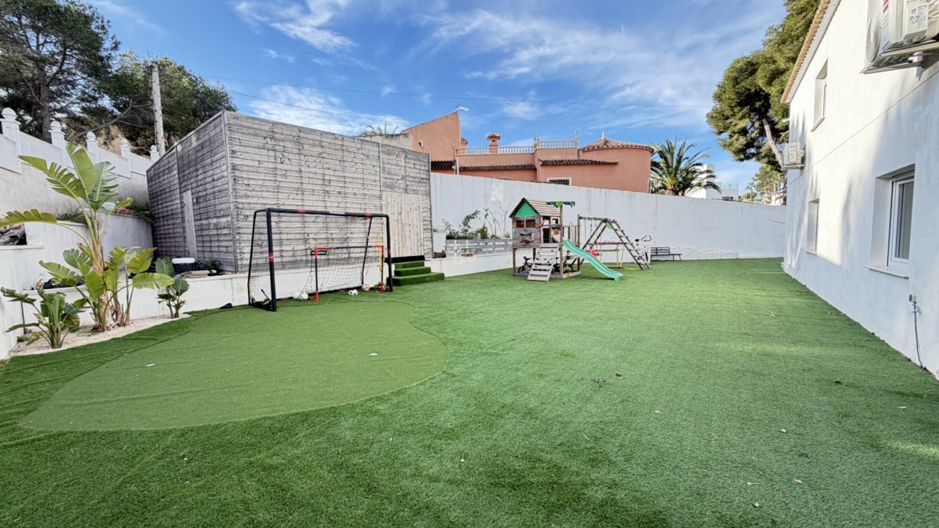 Återförsäljning - Fristående villa -
Villamartín