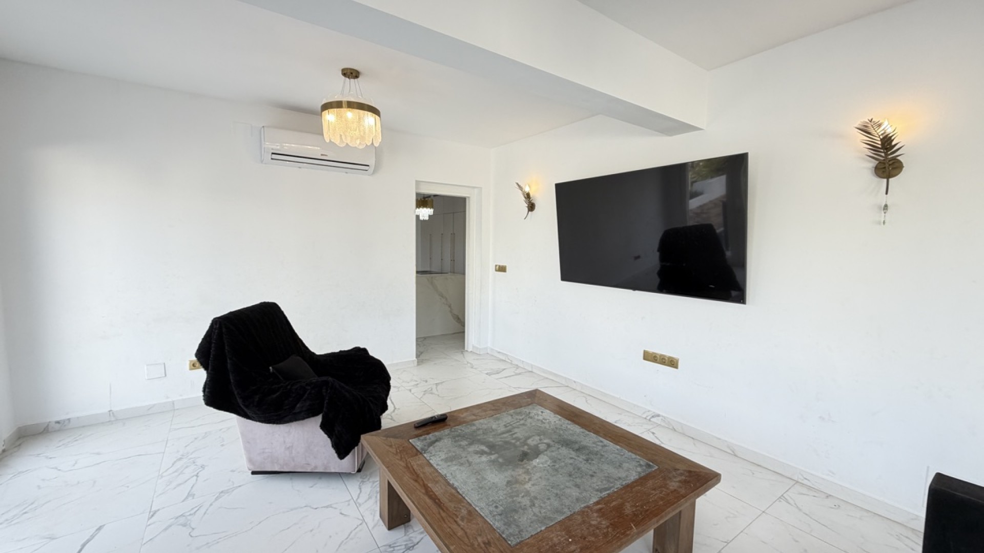 Återförsäljning - Fristående villa -
Villamartín