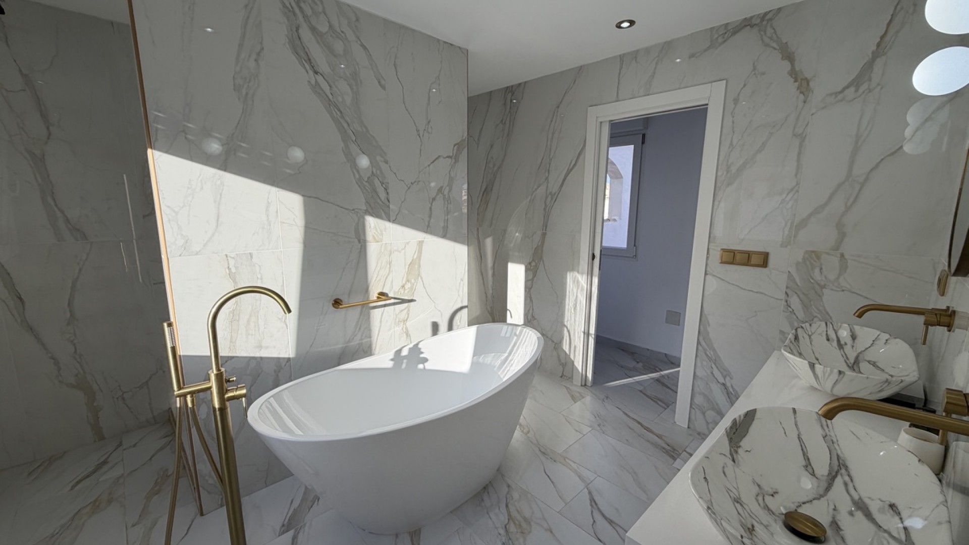 Återförsäljning - Fristående villa -
Villamartín