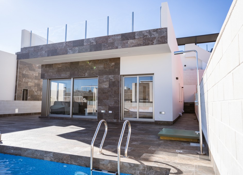 Återförsäljning - Fristående villa -
Villamartín