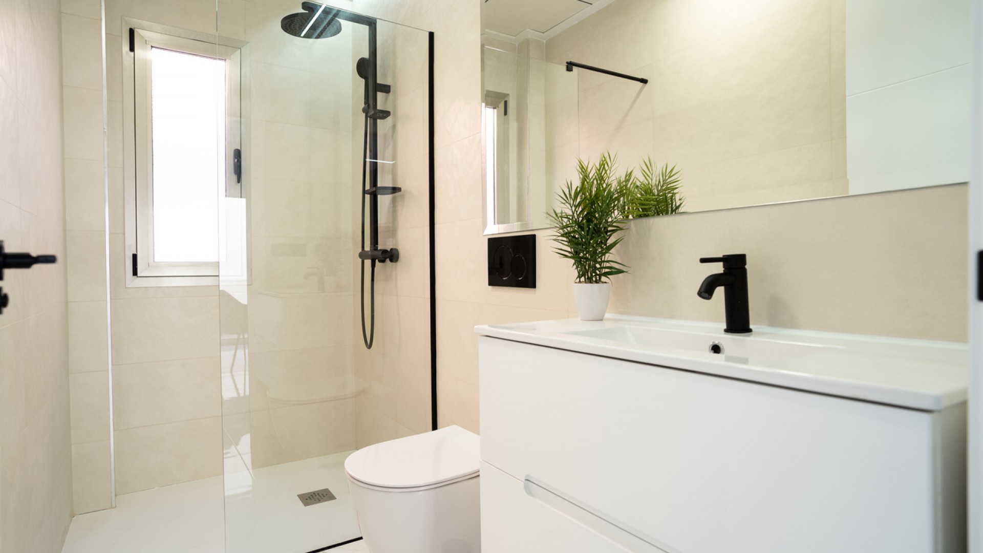 Återförsäljning - Fristående villa -
Villamartín