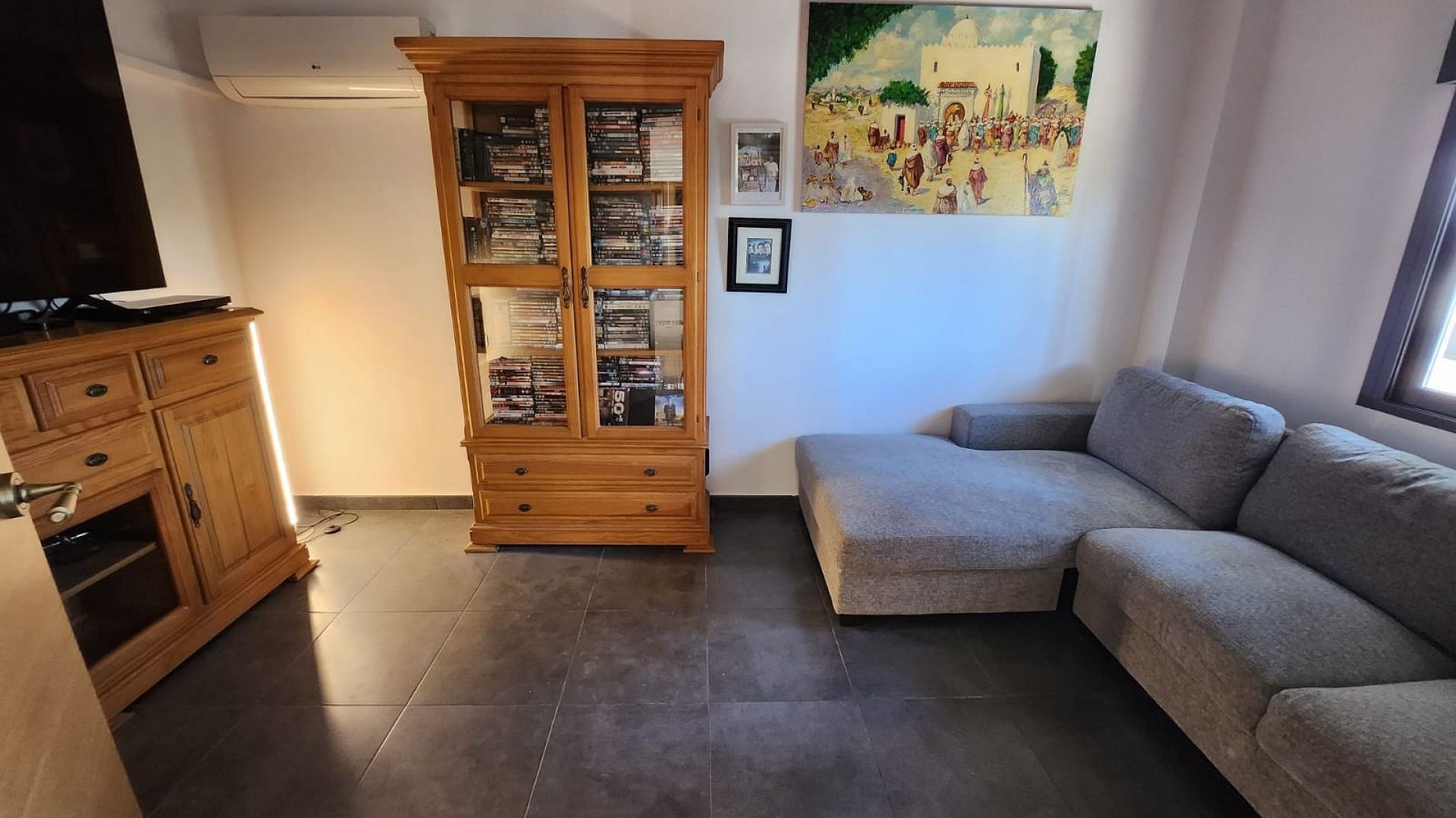 Återförsäljning - Fristående villa -
Villena