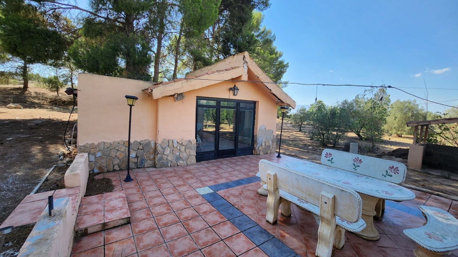 Återförsäljning - Fristående villa -
Villena