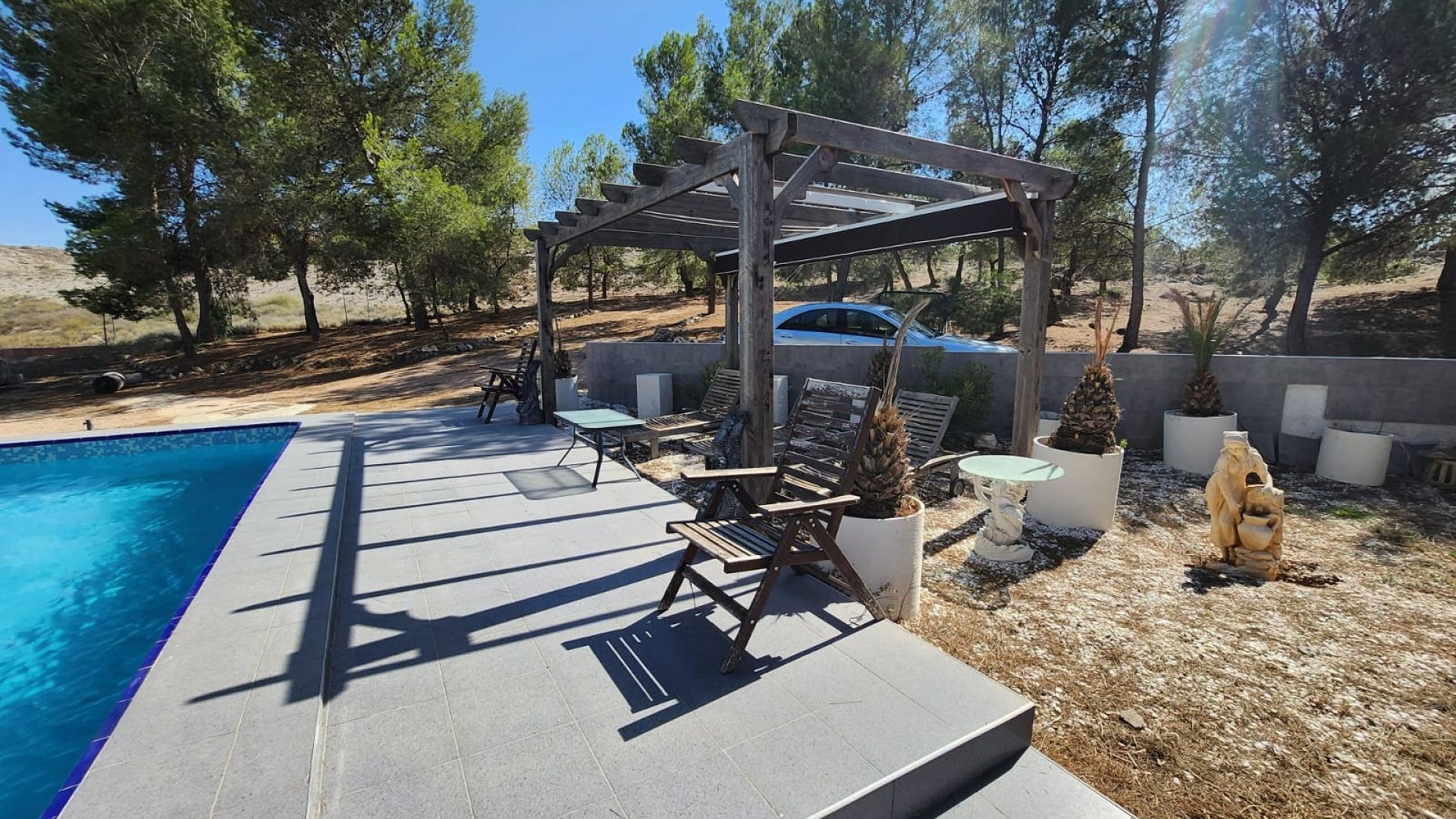 Återförsäljning - Fristående villa -
Villena