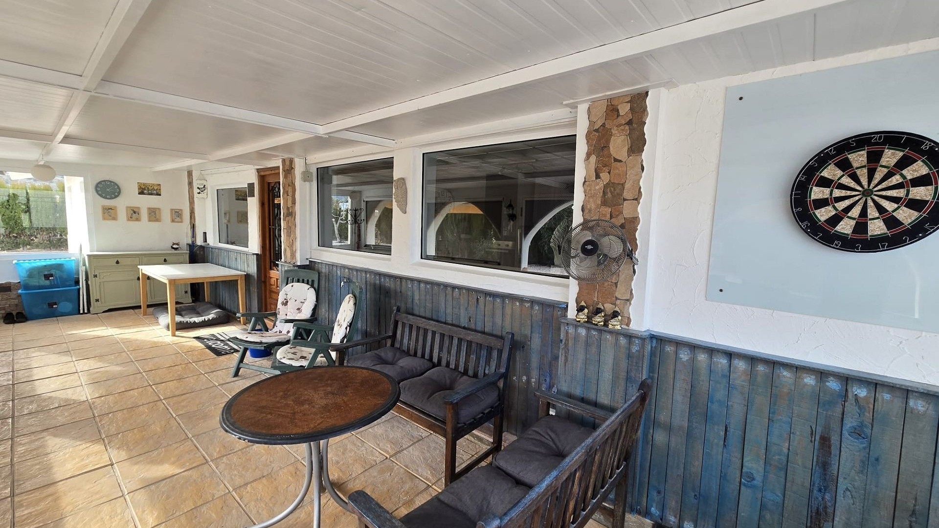 Återförsäljning - Fristående villa -
Villena