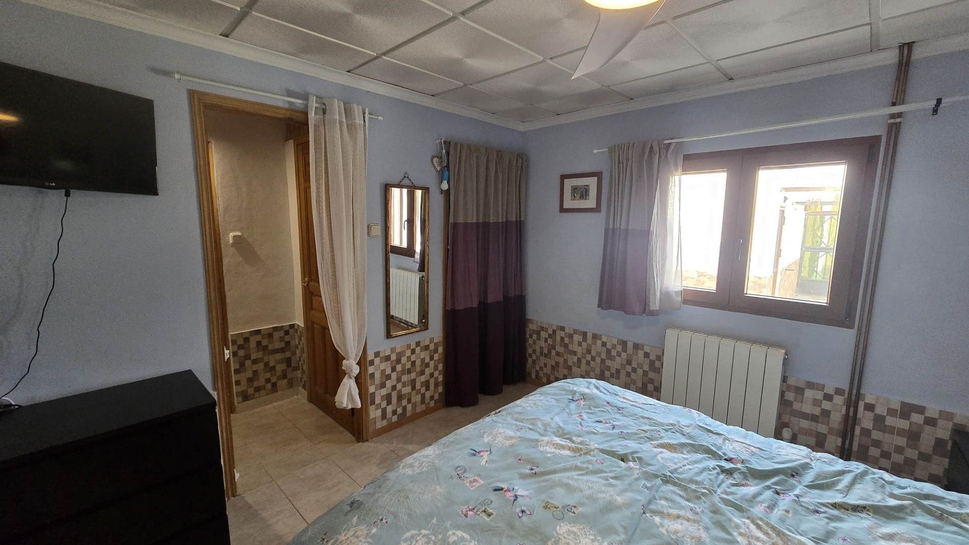 Återförsäljning - Fristående villa -
Villena