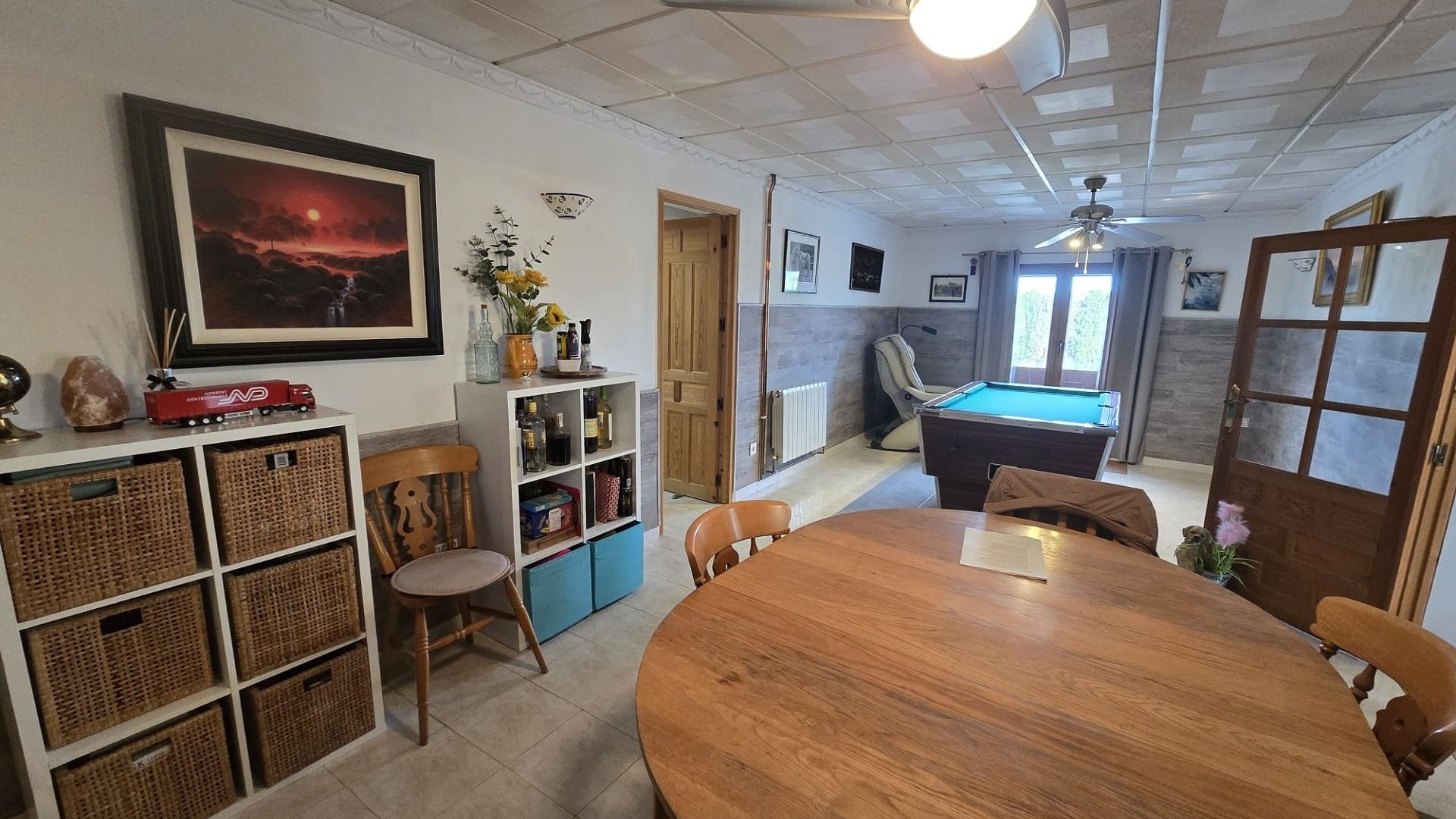 Återförsäljning - Fristående villa -
Villena