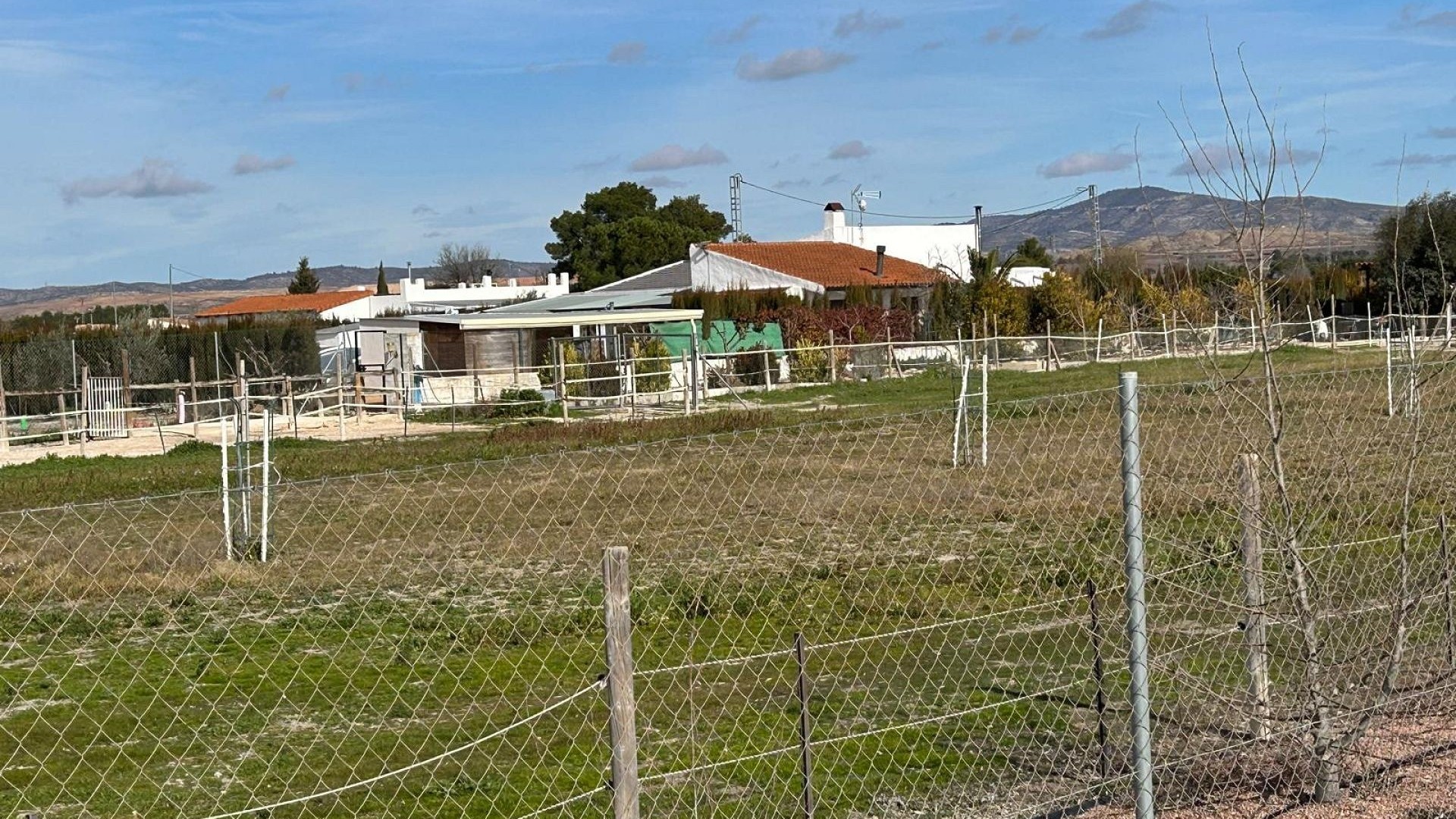 Återförsäljning - Fristående villa -
Villena