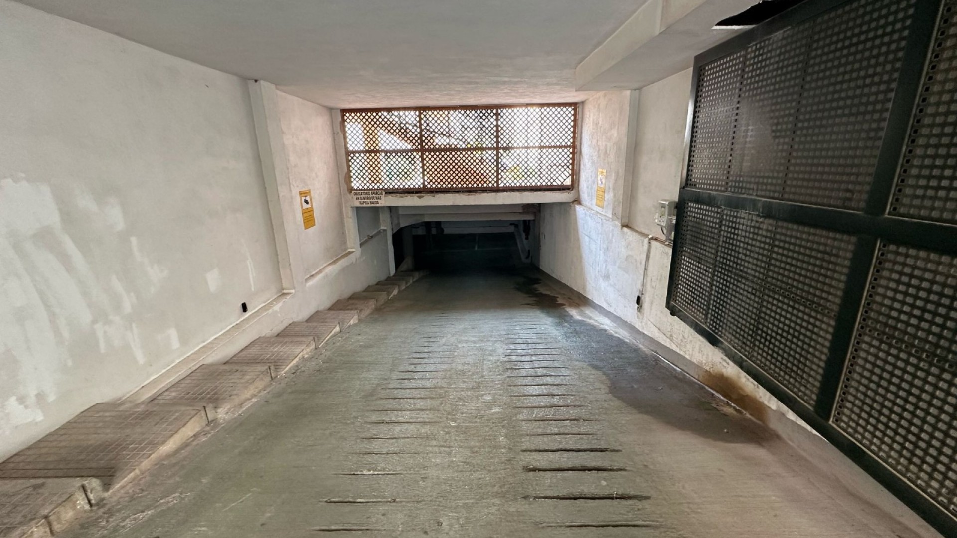 Återförsäljning - Garage -
Port d'Andratx - Andratx