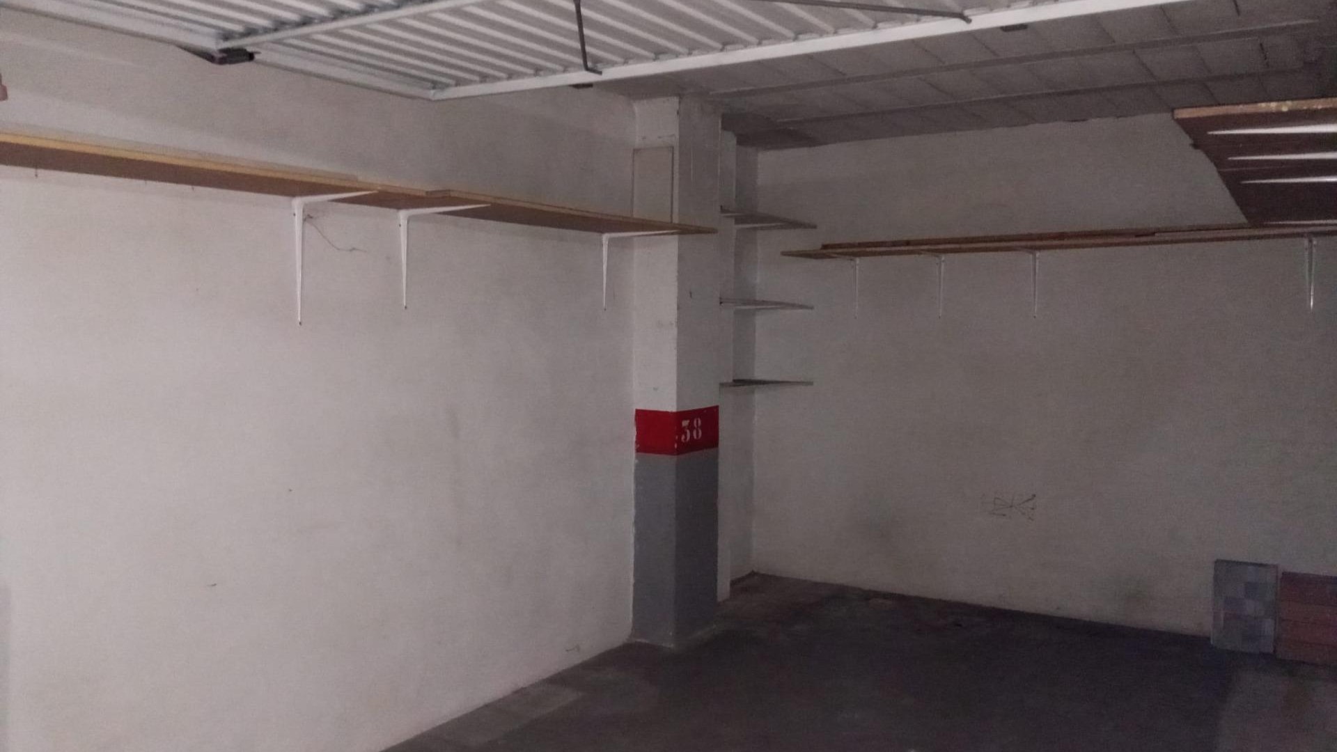 Återförsäljning - Garage -
Torrevieja - Estacion de autobuses