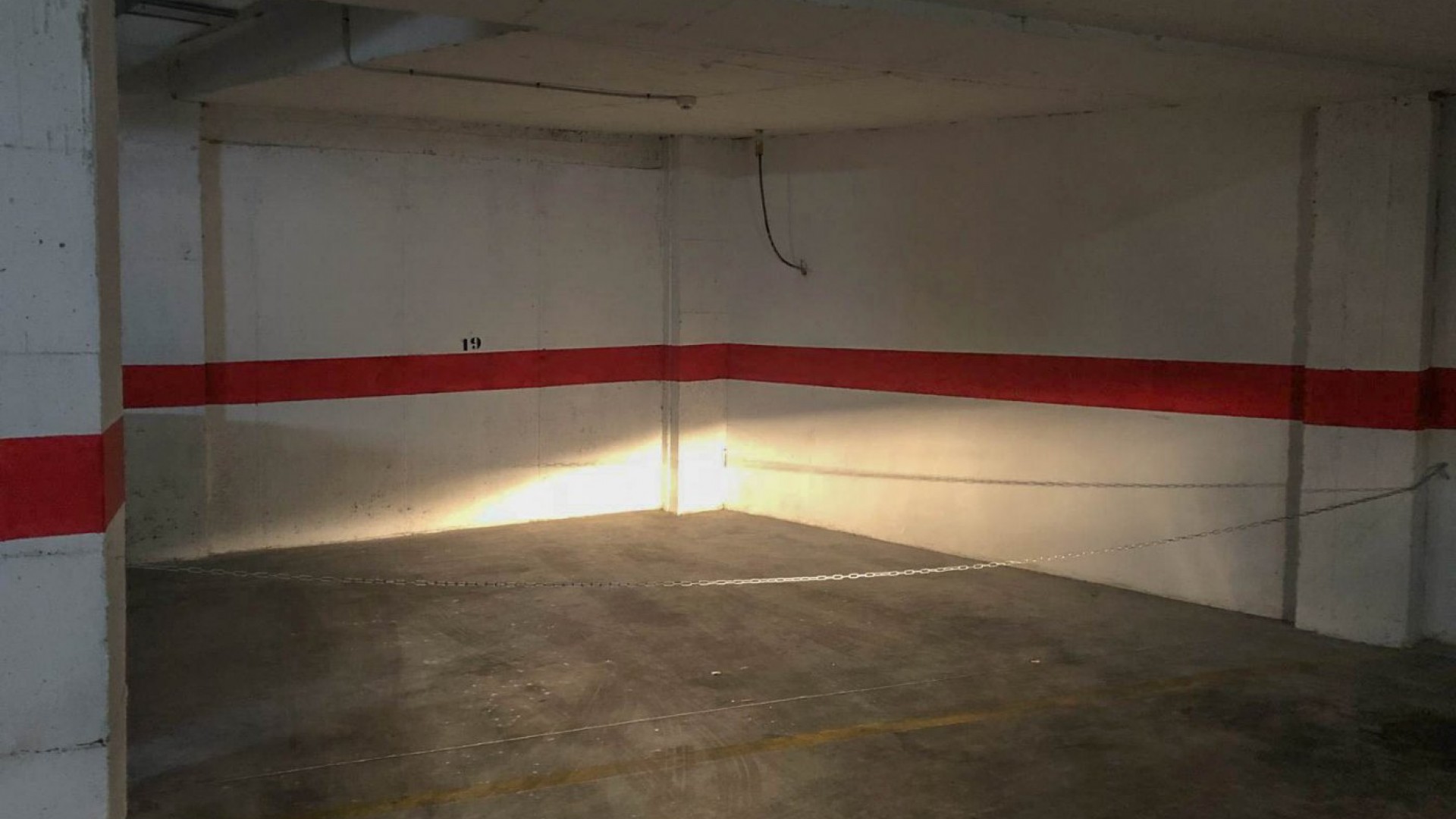 Återförsäljning - Garage -
Torrevieja - Nueva Torrevieja