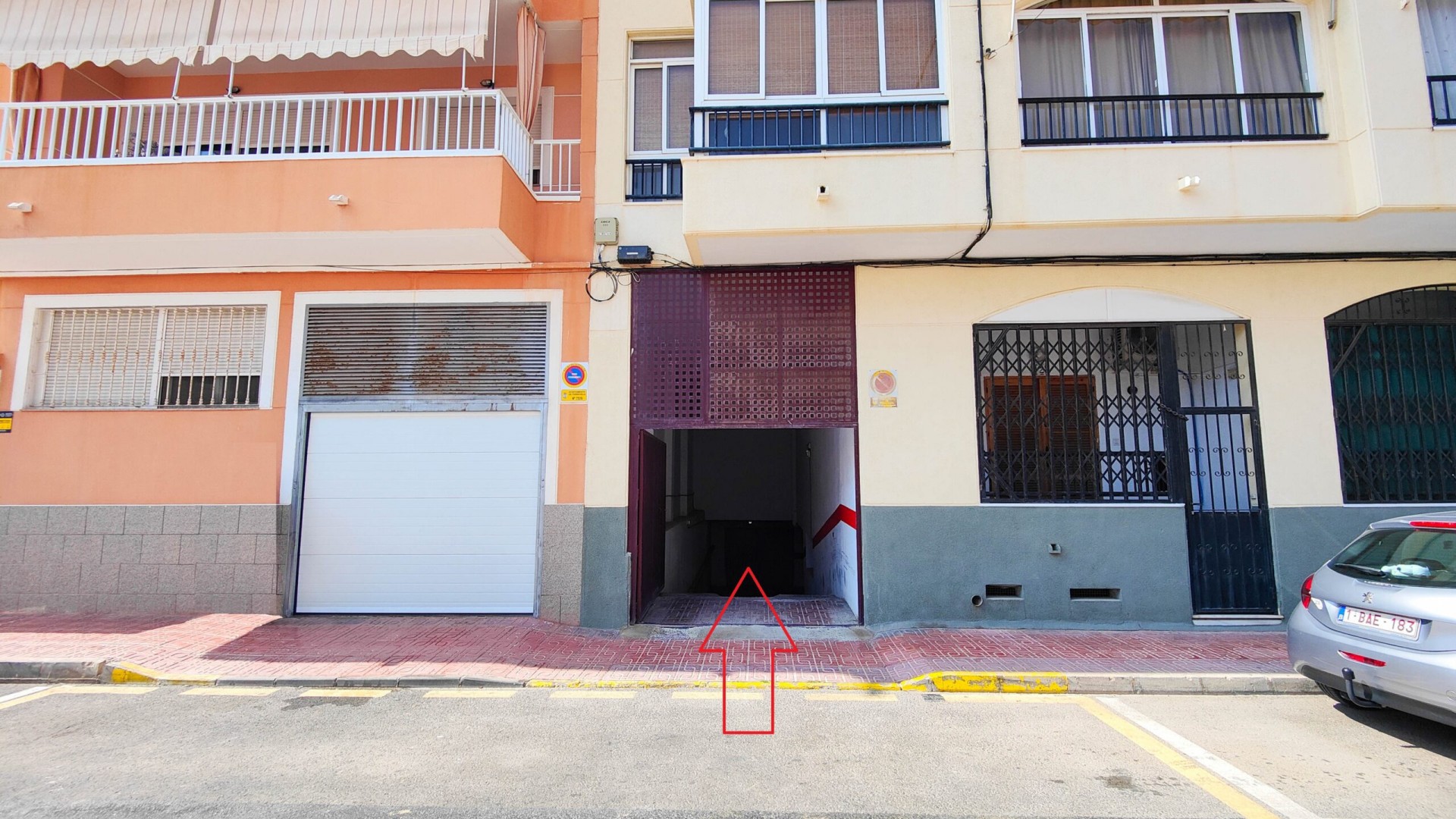 Återförsäljning - Garage -
Torrevieja - torrevieja