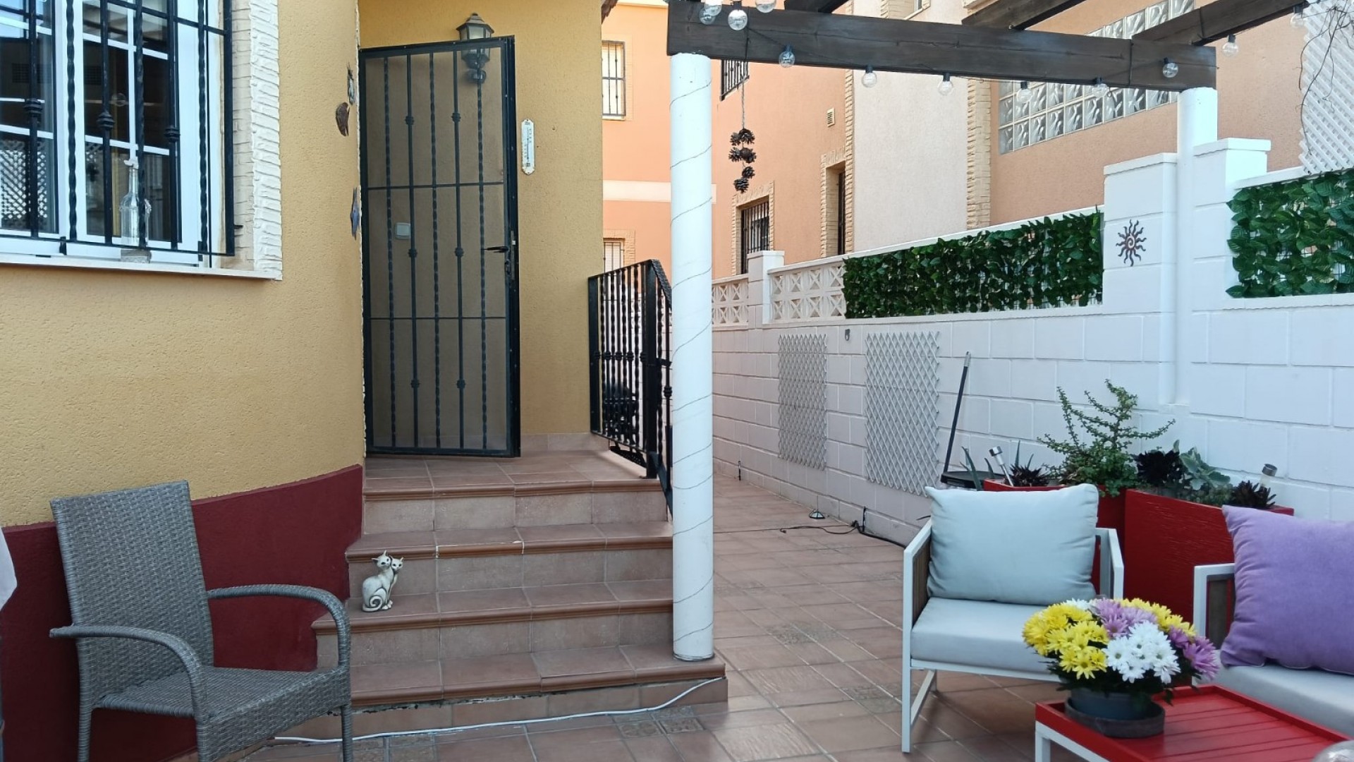 Återförsäljning - Hus - Fristående villa (4) -
Los Montesinos - La herrada