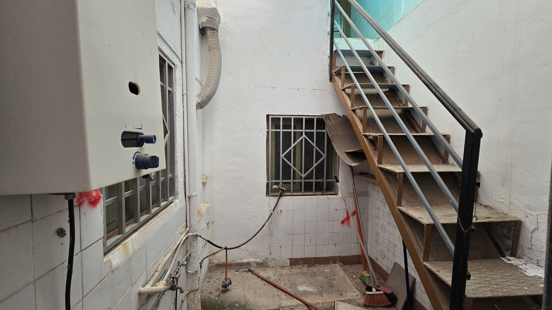 Återförsäljning - Investeringsprojekt -
SAX