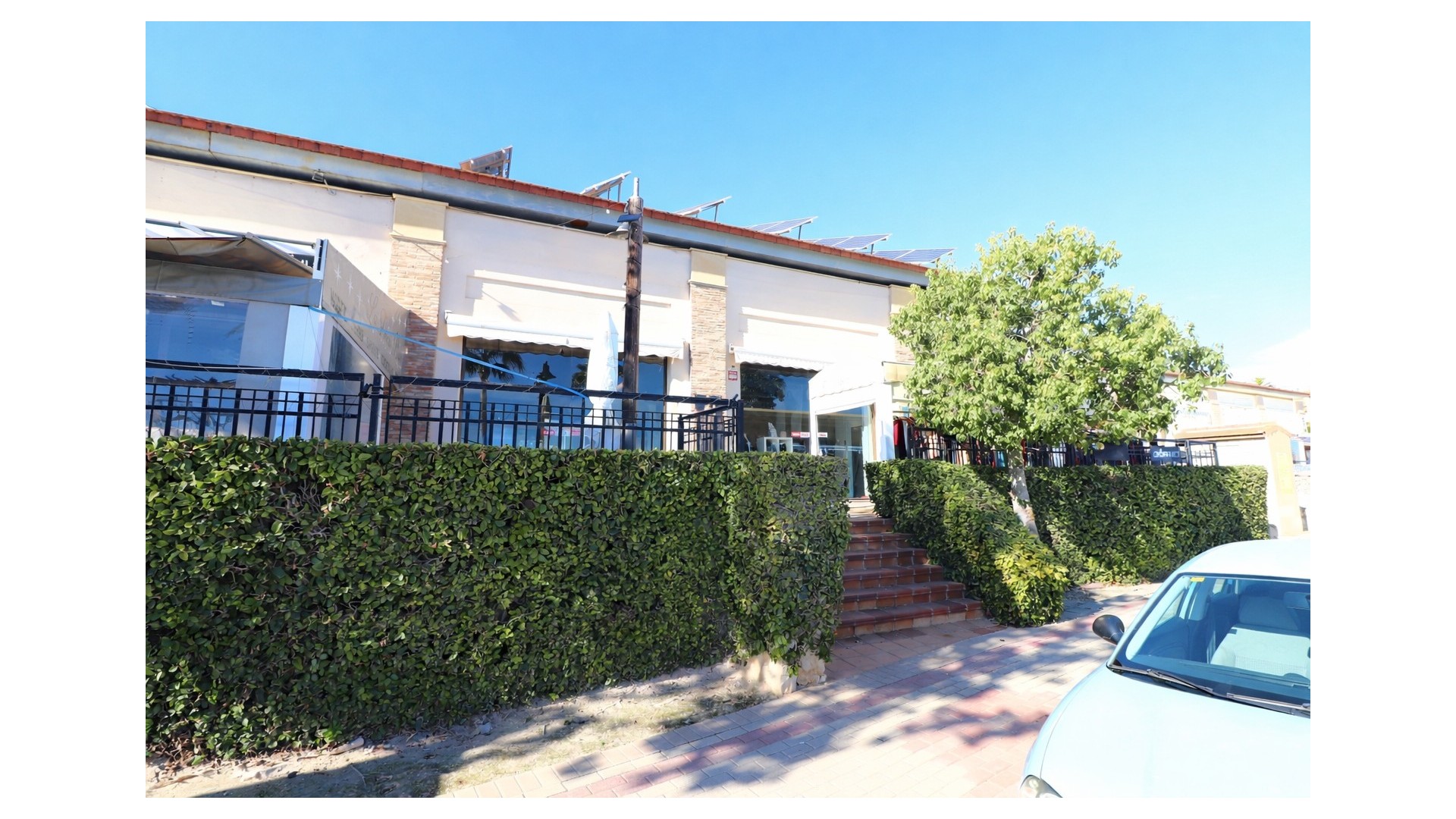 Återförsäljning - Kommersiell -
Algorfa - La Finca Golf Resort