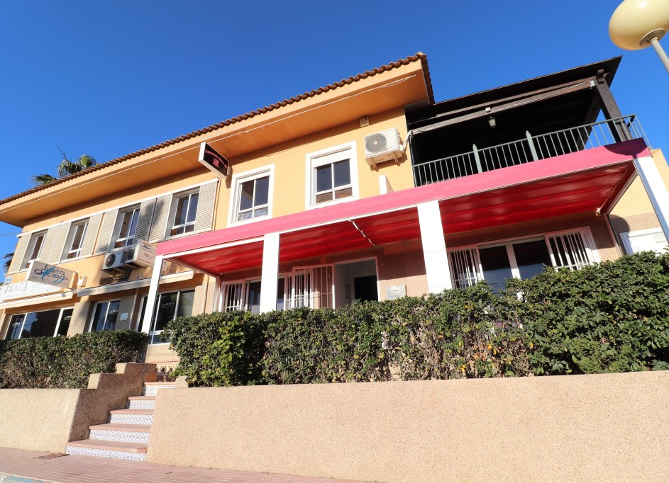 Återförsäljning - Kommersiell -
Ciudad Quesada - Rojales - La Marquesa