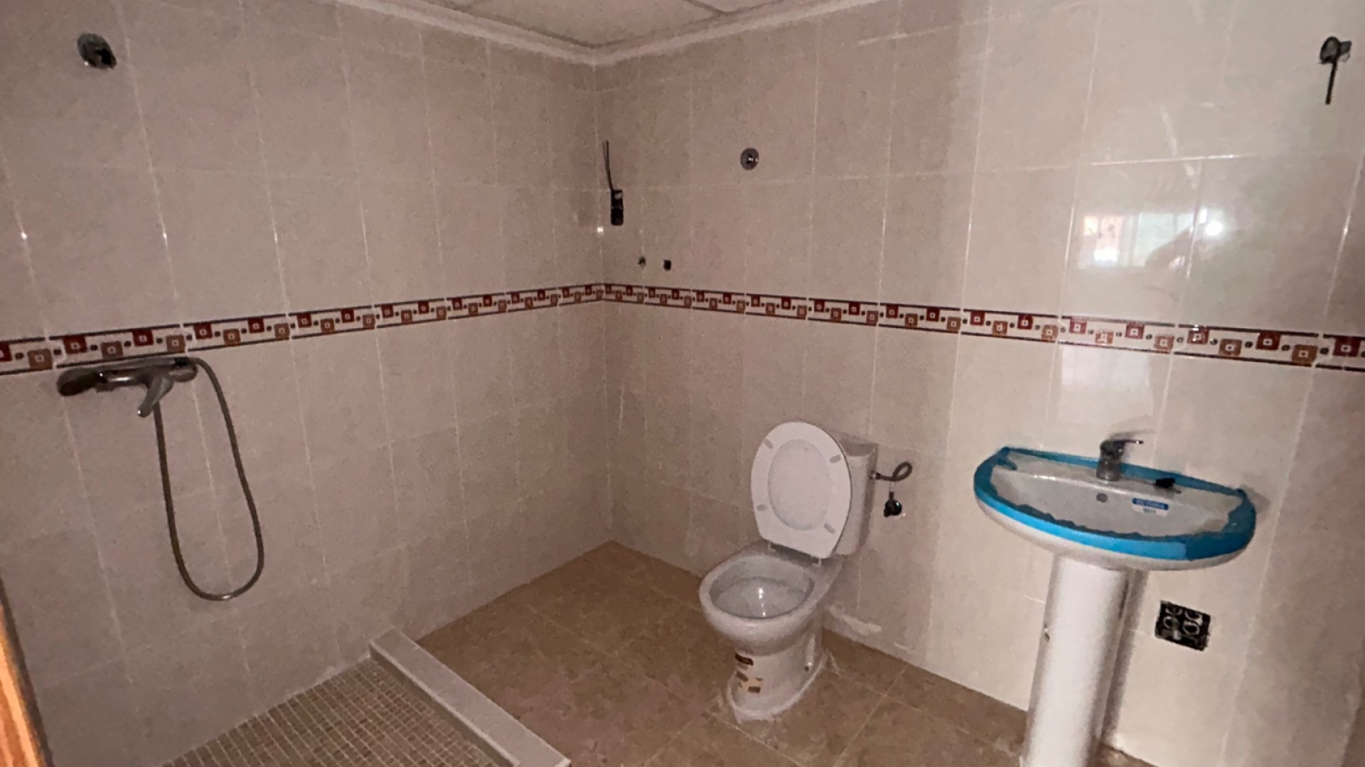 Återförsäljning - Kommersiell -
Jacarilla