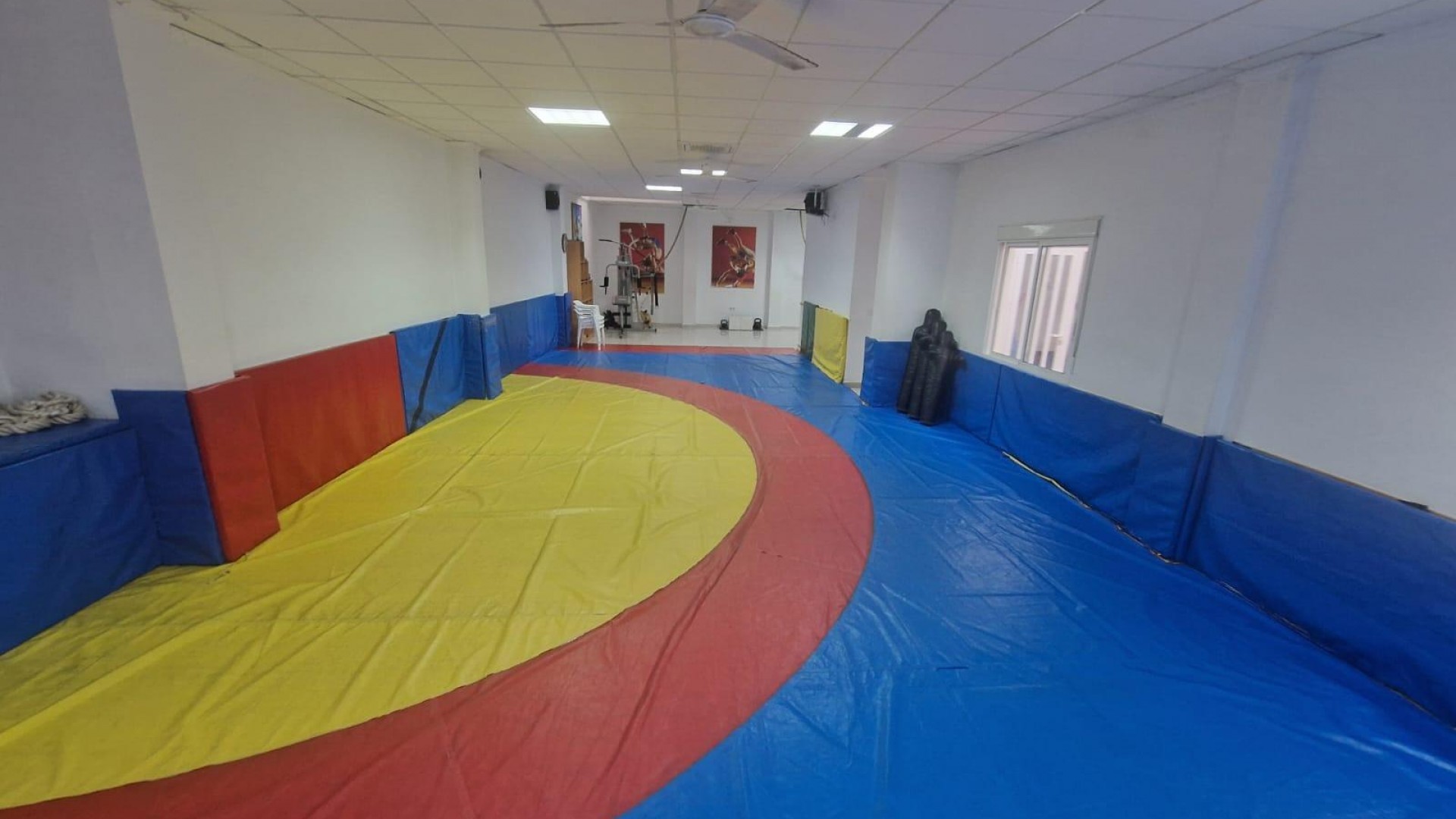 Återförsäljning - Kommersiell -
Torrevieja - Estacion de autobuses