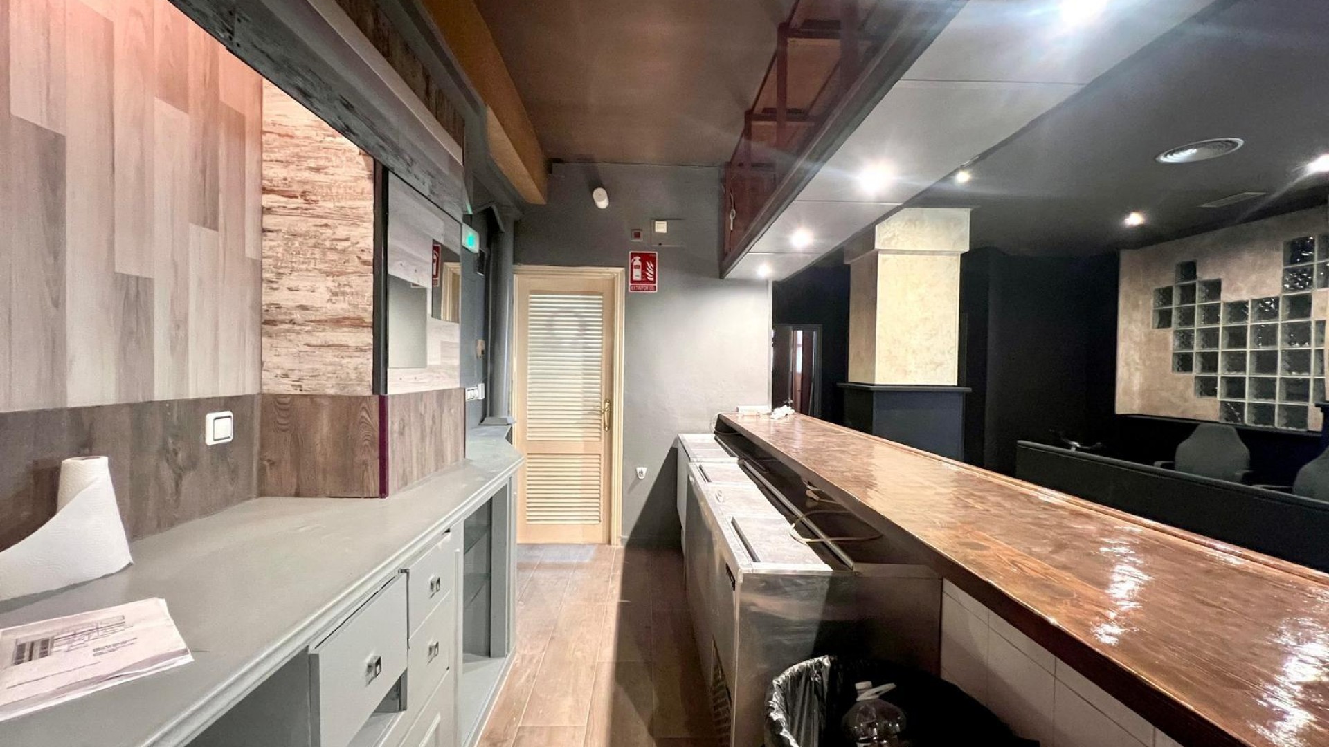 Återförsäljning - Kommersiell -
Torrevieja - Playa de los Naufragos