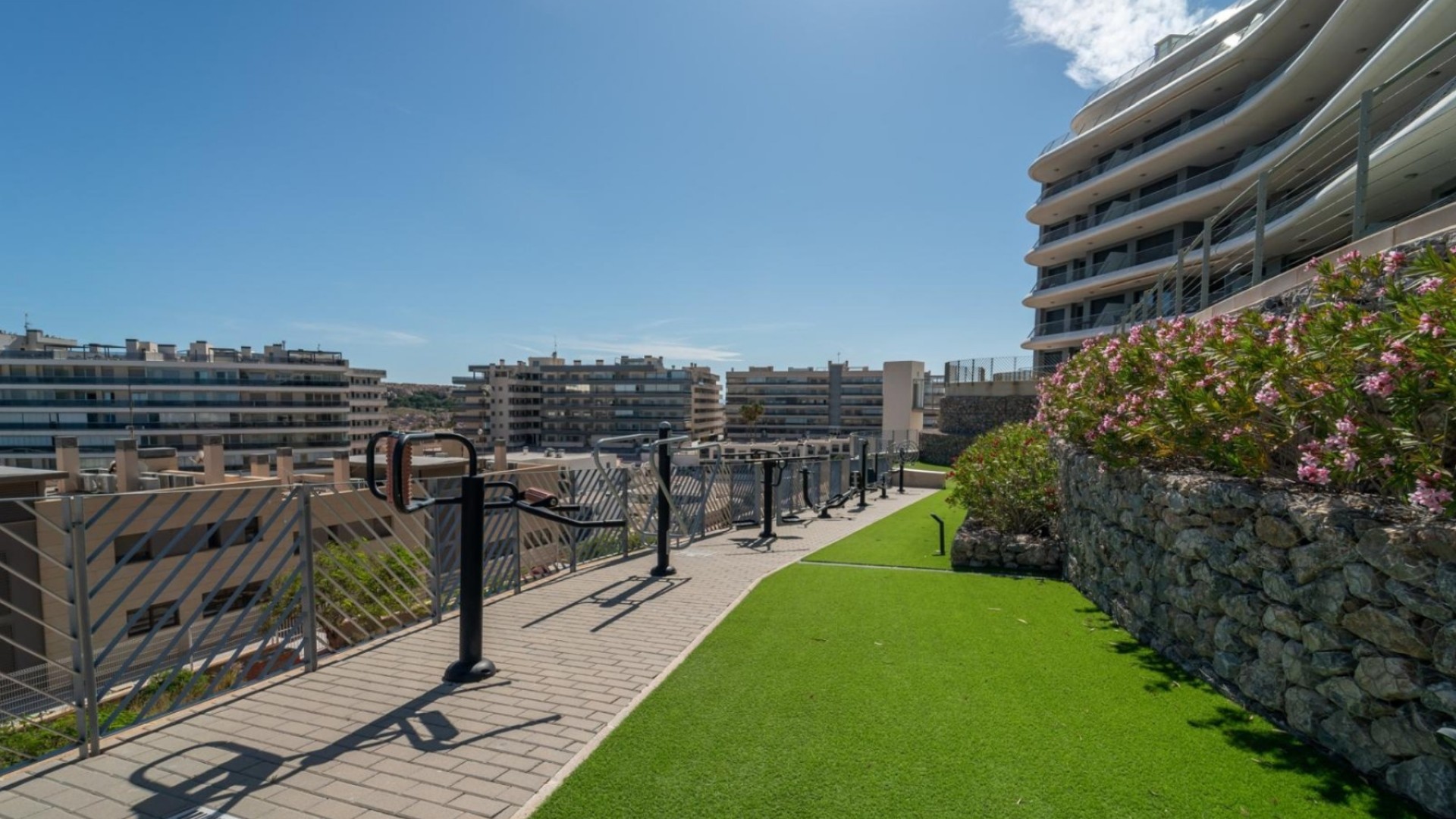 Återförsäljning - Lägenhet lägenhet -
Arenales del Sol