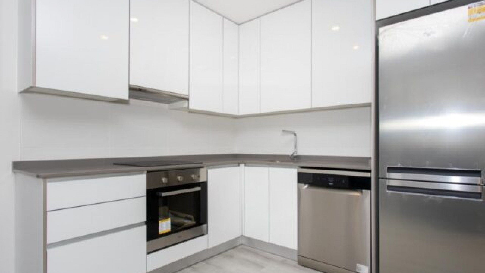 Återförsäljning - Lägenhet lägenhet -
La Zenia