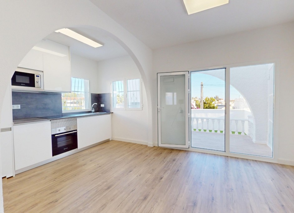 Återförsäljning - Lägenhet lägenhet -
Orihuela Costa - Villamartin