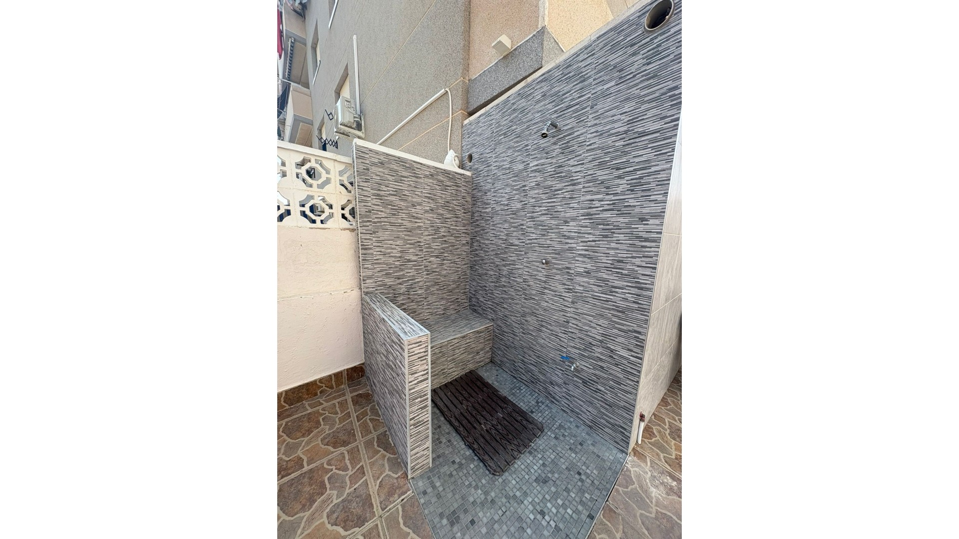 Återförsäljning - Lägenhet lägenhet -
Torrevieja - 0