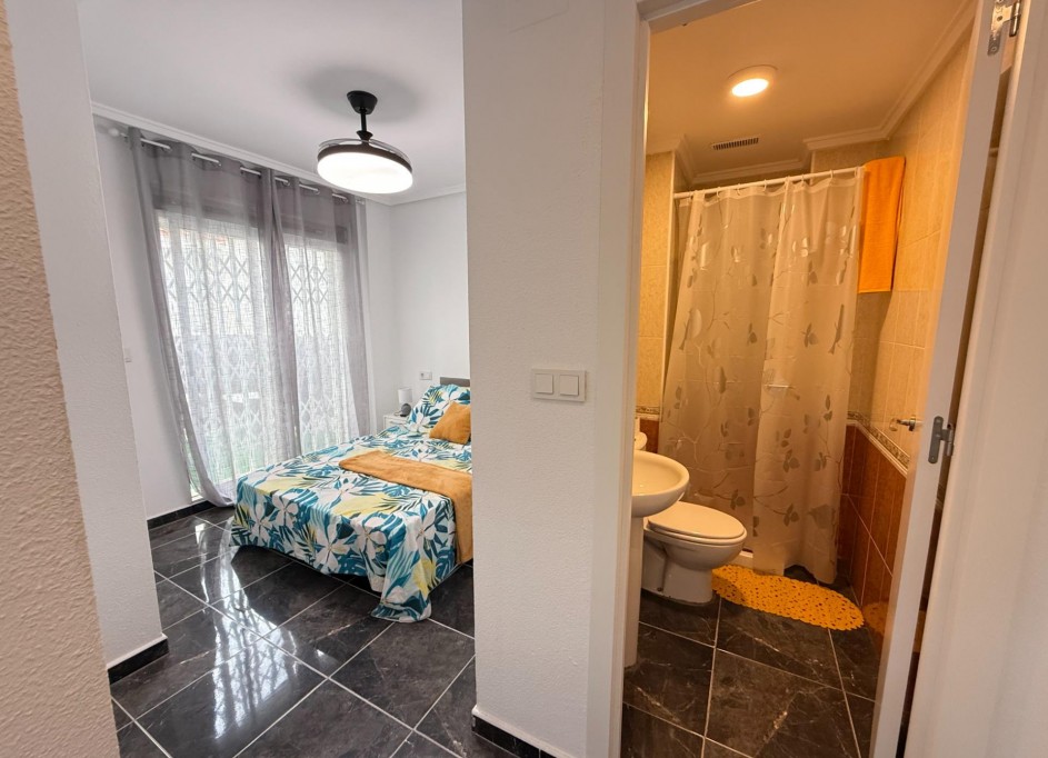 Återförsäljning - Lägenhet lägenhet -
Torrevieja - Center