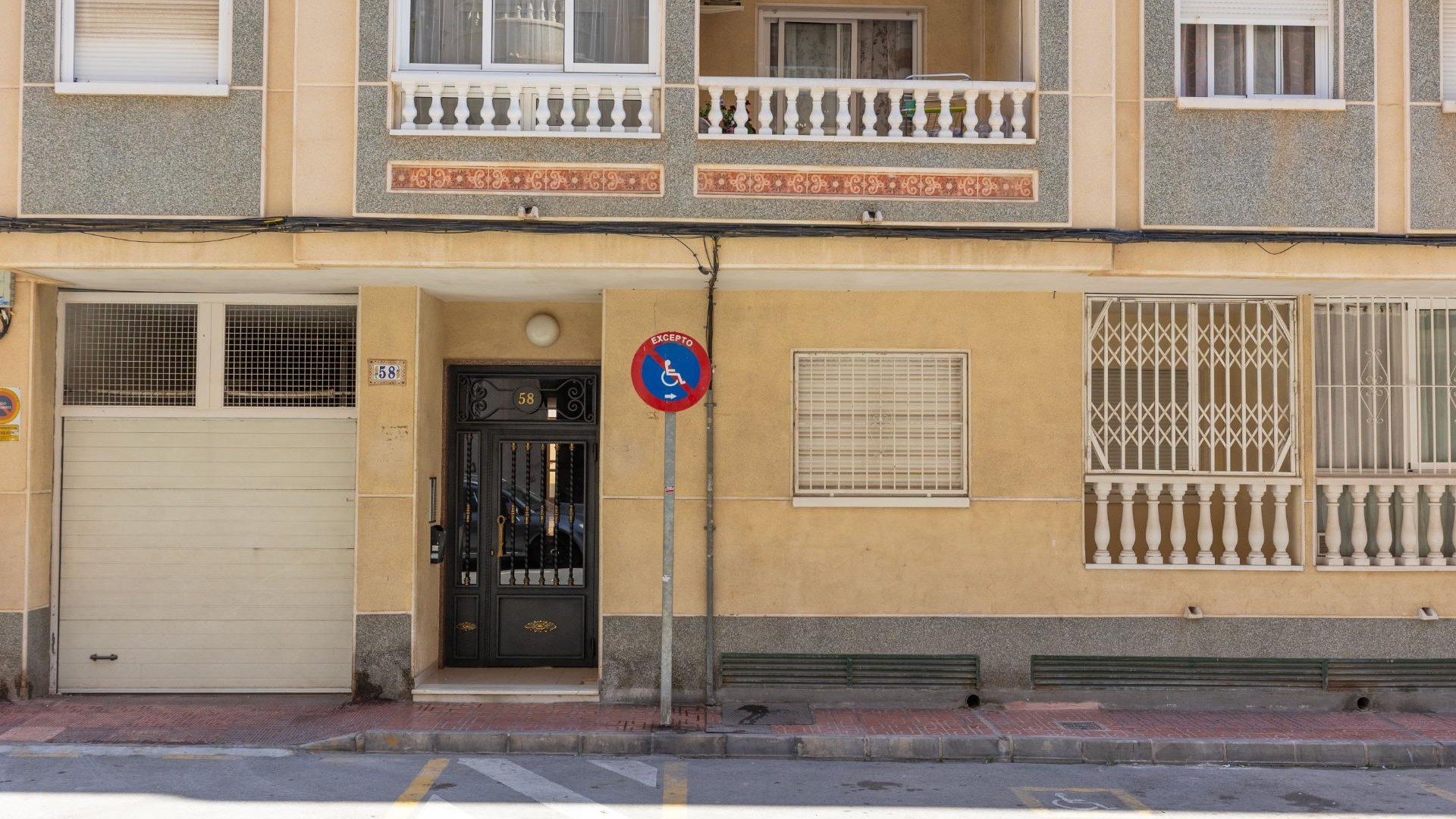 Återförsäljning - Lägenhet lägenhet -
Torrevieja - Estacion de autobuses
