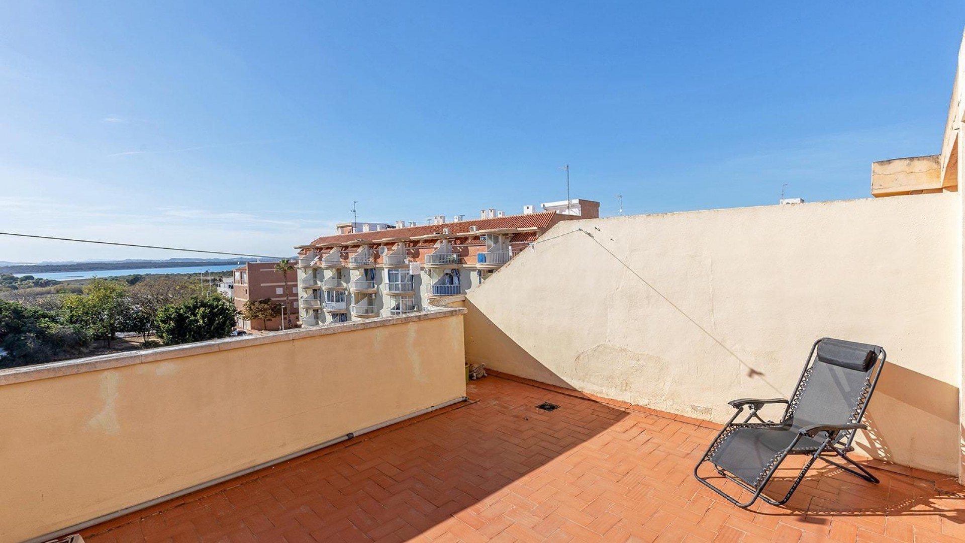 Återförsäljning - Lägenhet lägenhet -
Torrevieja - La Mata