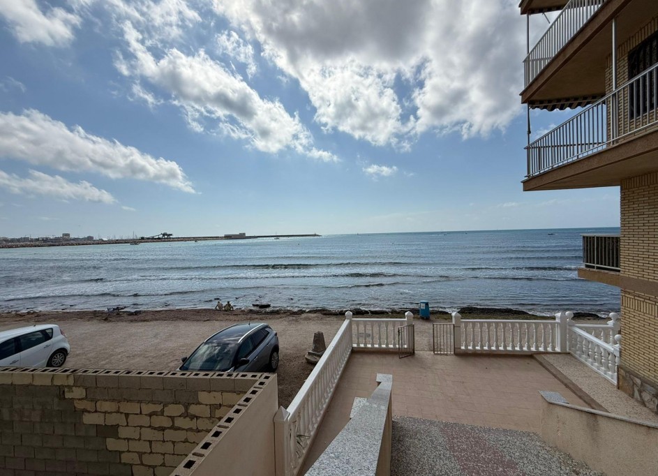 Återförsäljning - Lägenhet lägenhet -
Torrevieja - Playa de los Naufragos