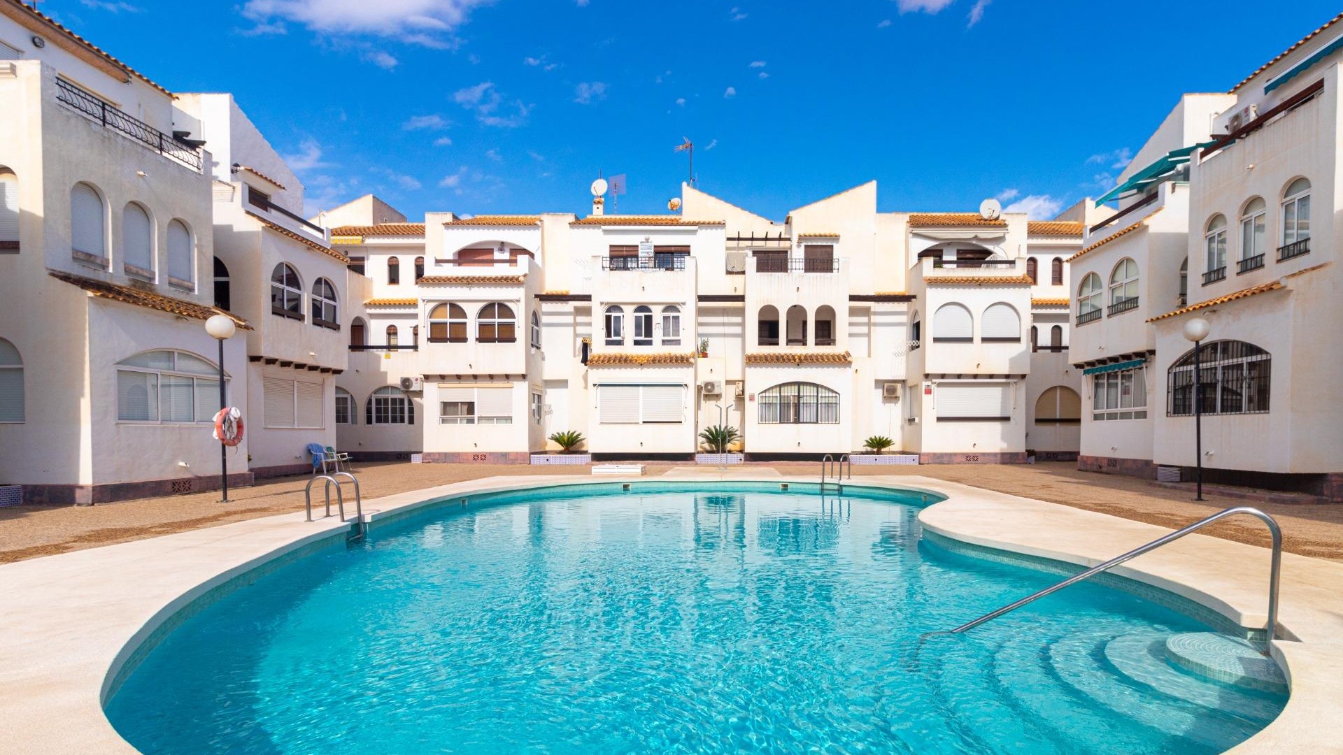 Återförsäljning - Lägenhet lägenhet -
Torrevieja - Playa de los Naufragos