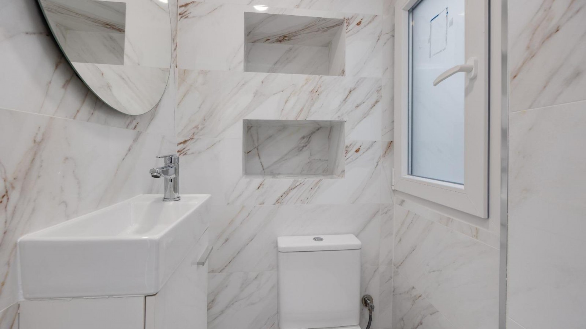 Återförsäljning - Lägenhet lägenhet -
Torrevieja - Playa de los Naufragos