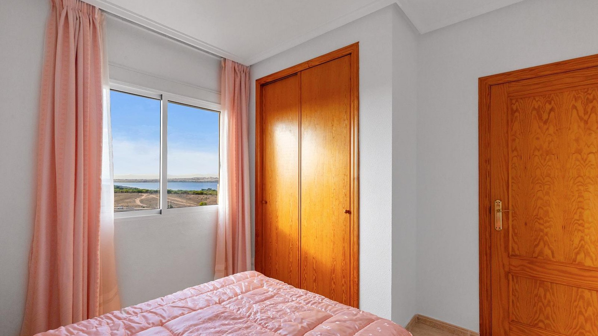 Återförsäljning - Lägenhet lägenhet -
Torrevieja - Torreblanca