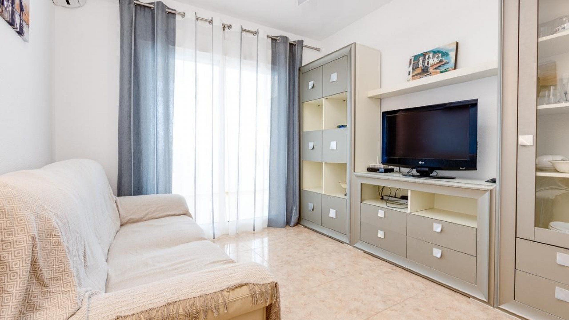 Återförsäljning - Lägenhet lägenhet -
Torrevieja - Torreblanca