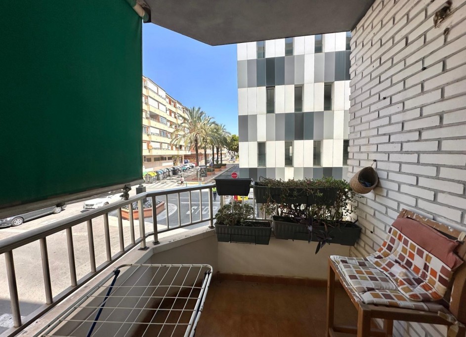 Återförsäljning - Lägenhet lägenhet -
Torrevieja - torrevieja