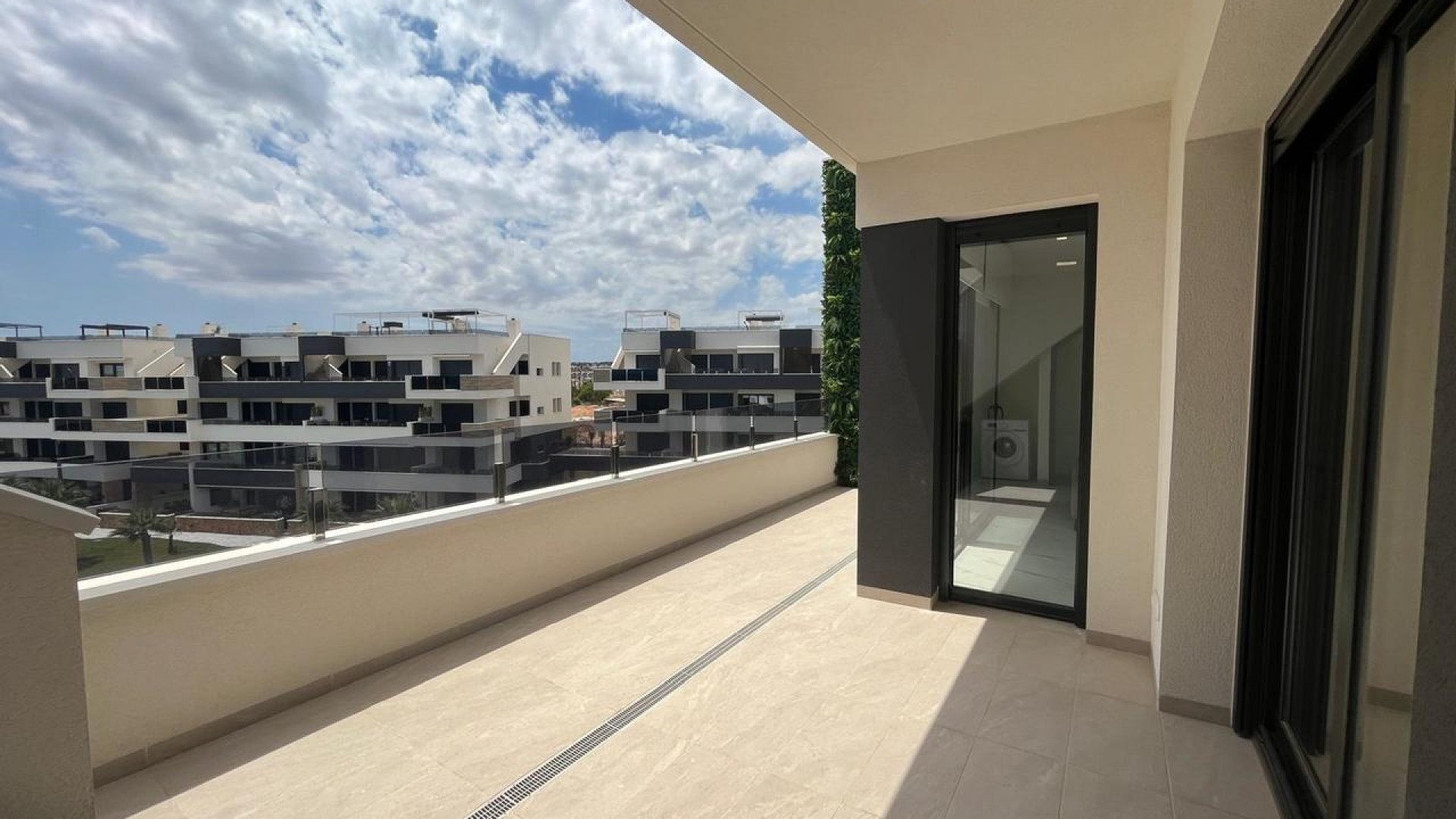 Återförsäljning - Lägenhet lägenhet -
Torrevieja