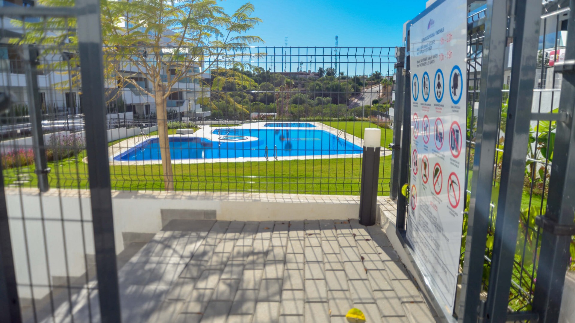 Återförsäljning - Lägenhet på bottenvåningen -
Orihuela Costa - 0